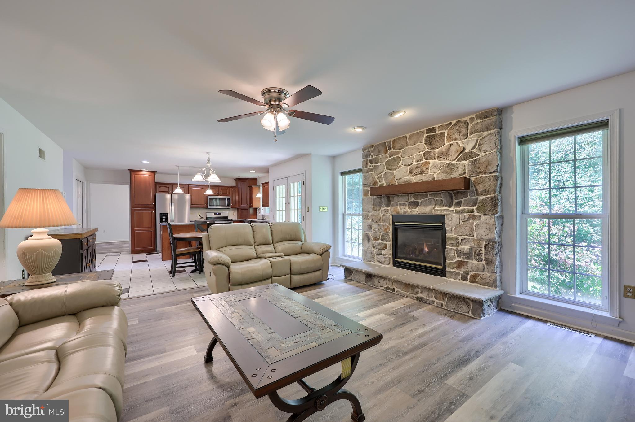 JACOBS CREEK - Residential