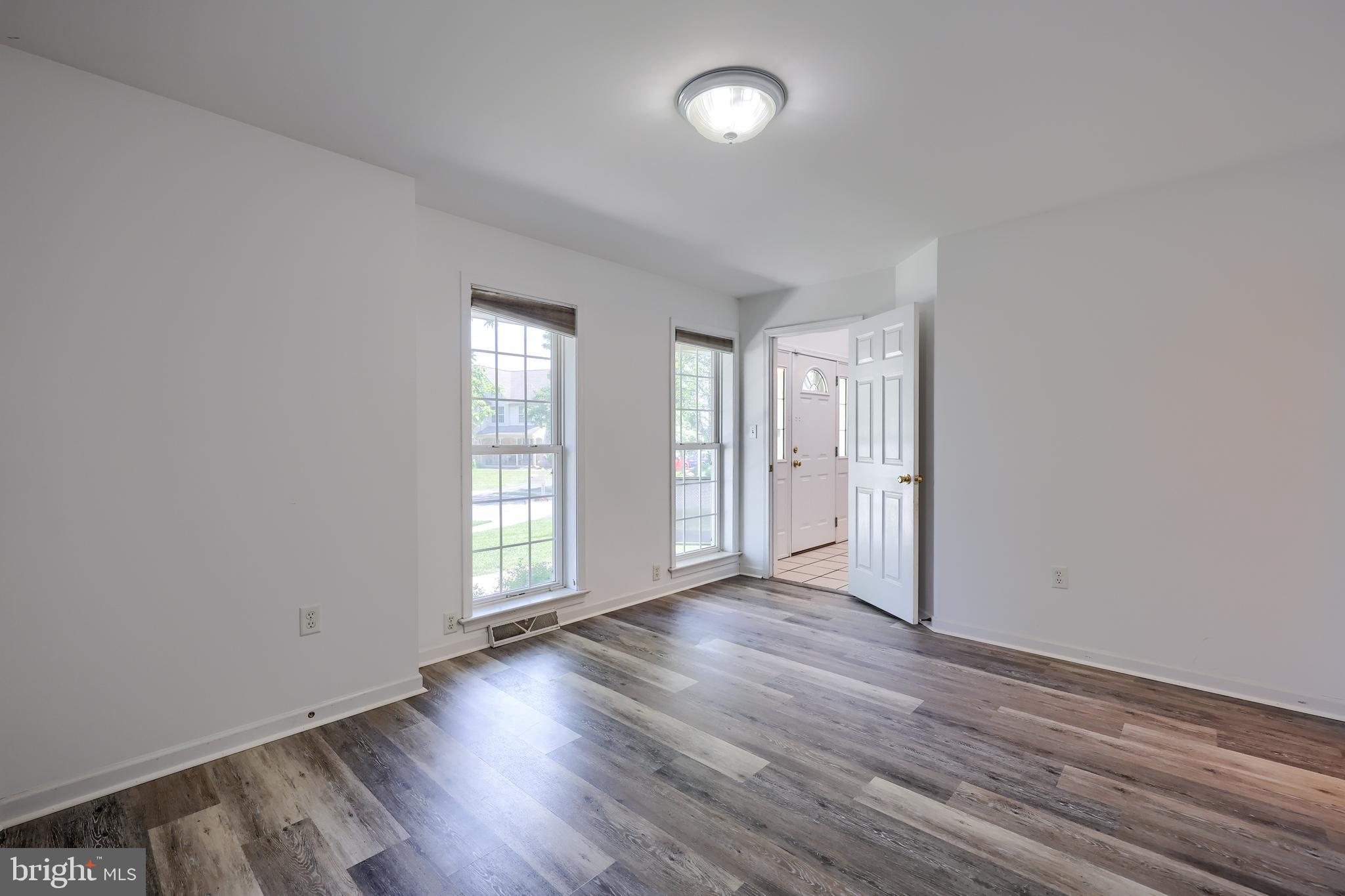 JACOBS CREEK - Residential