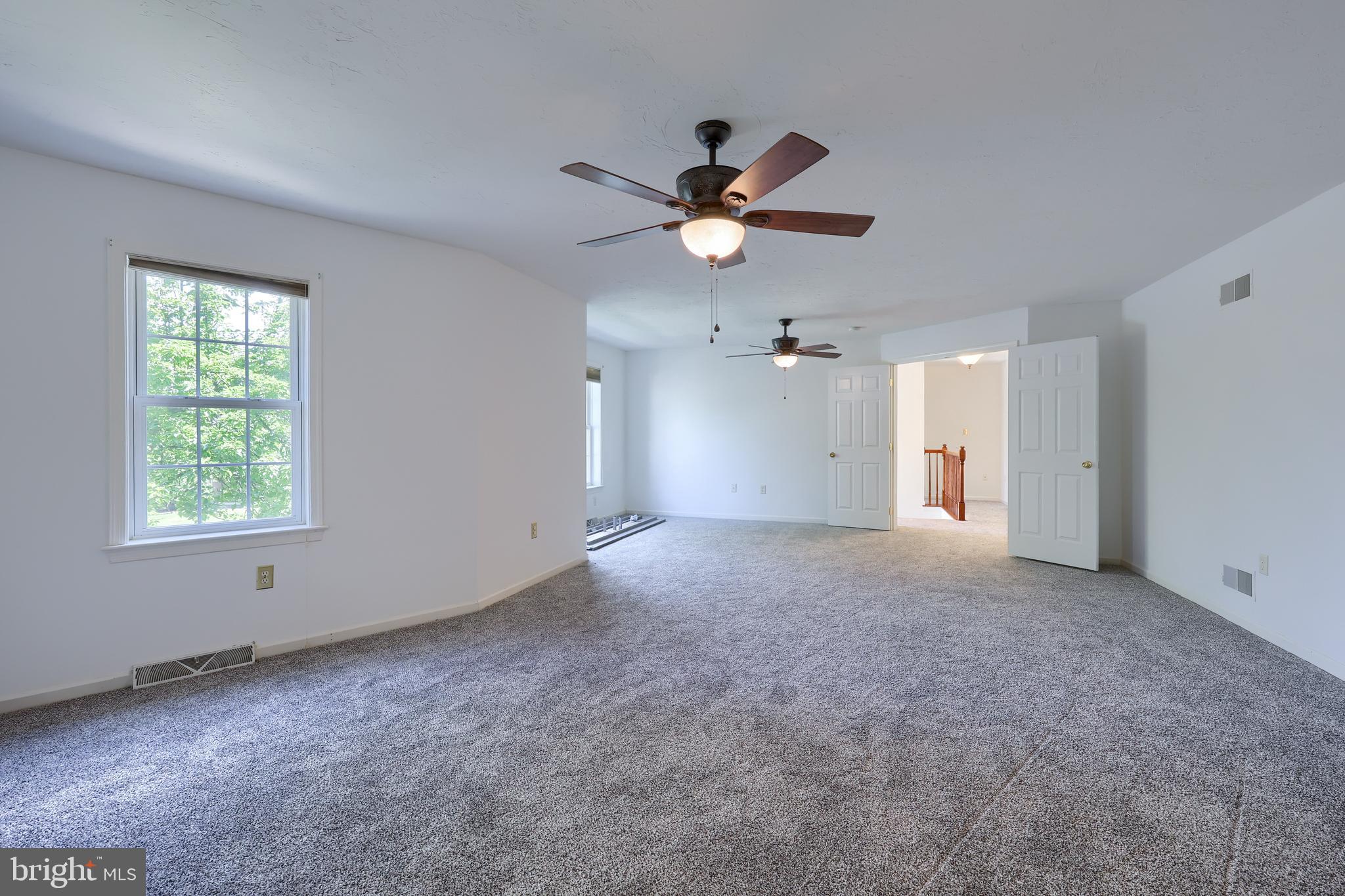 JACOBS CREEK - Residential