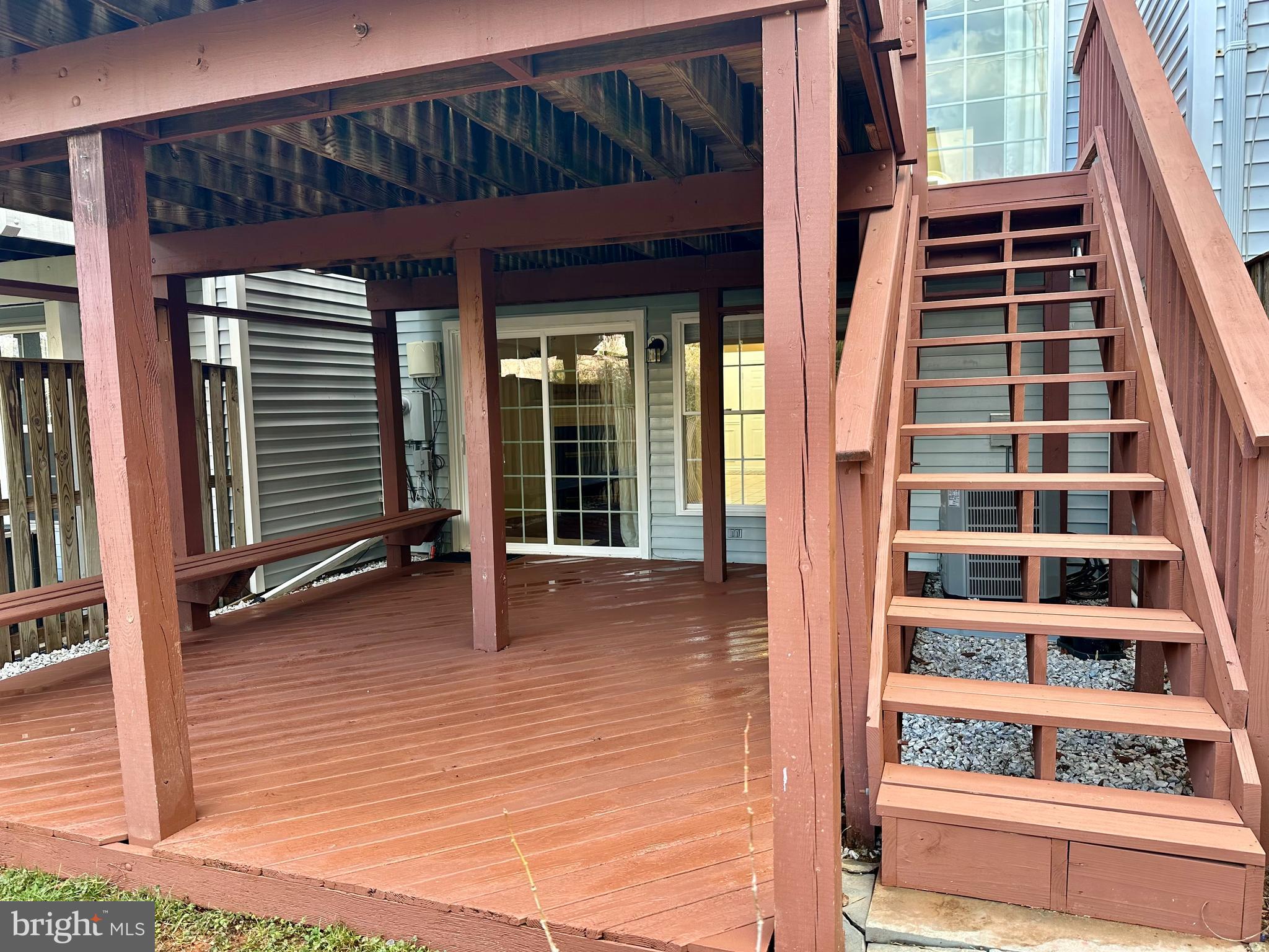 ASHBURN VILLAGE - Residential