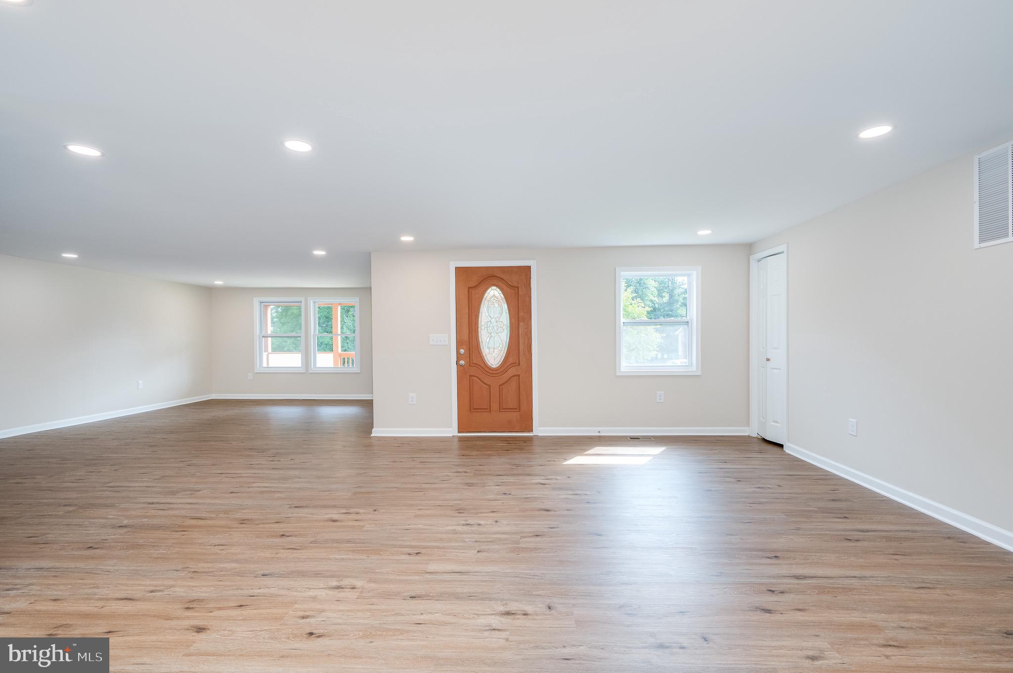 SECURITY HILLS - Residential