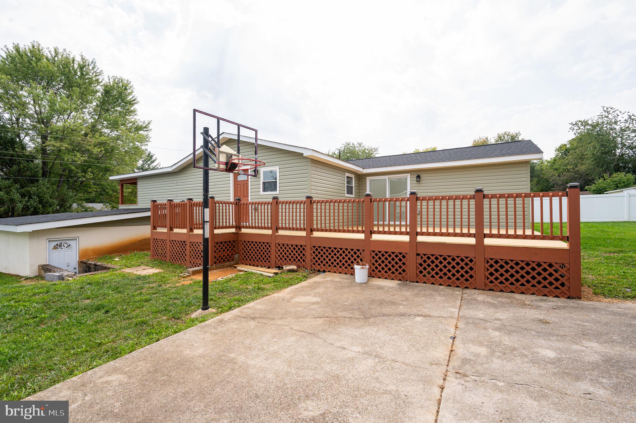 SECURITY HILLS - Residential