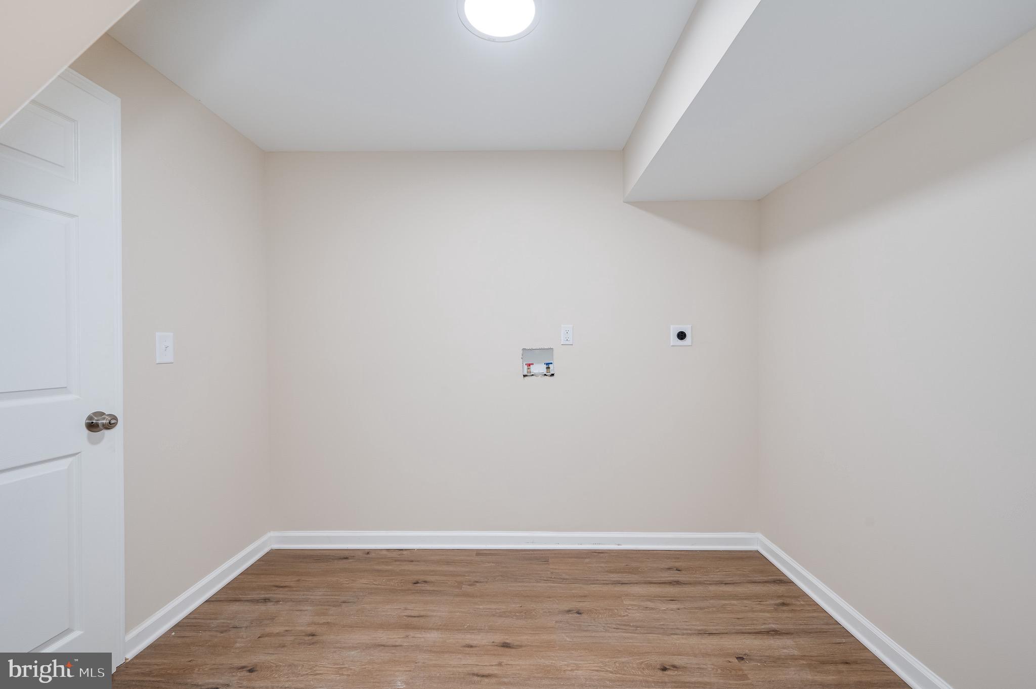 SECURITY HILLS - Residential