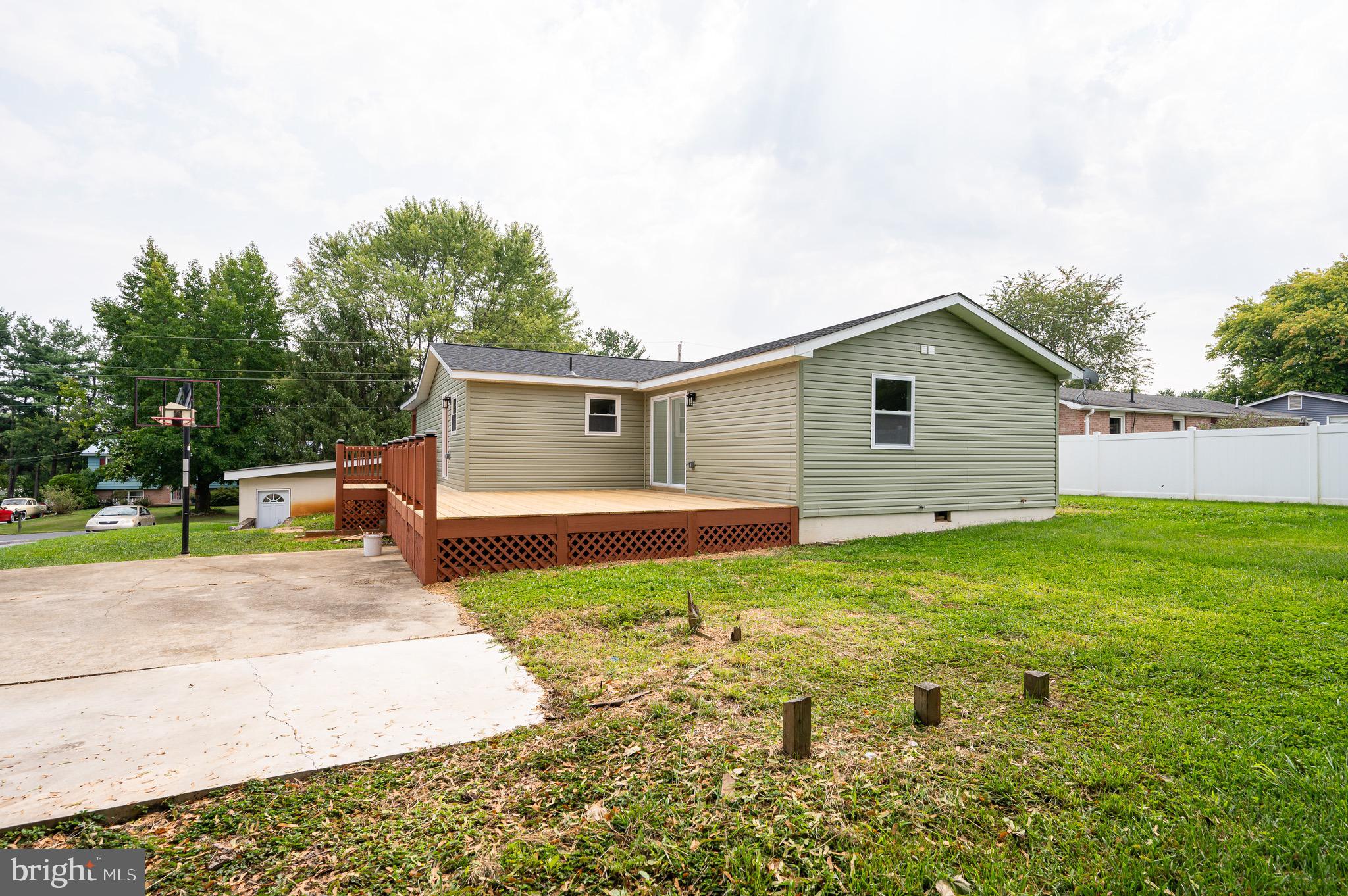 SECURITY HILLS - Residential