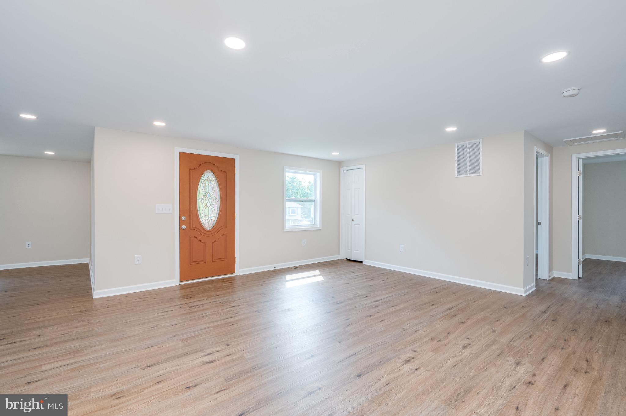 SECURITY HILLS - Residential