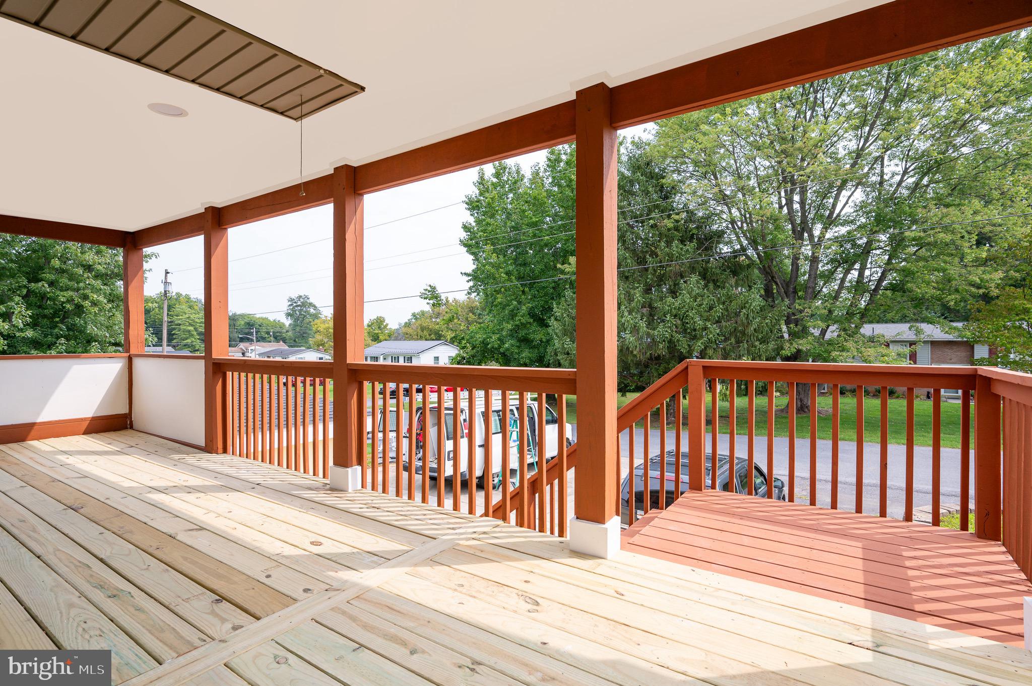 SECURITY HILLS - Residential