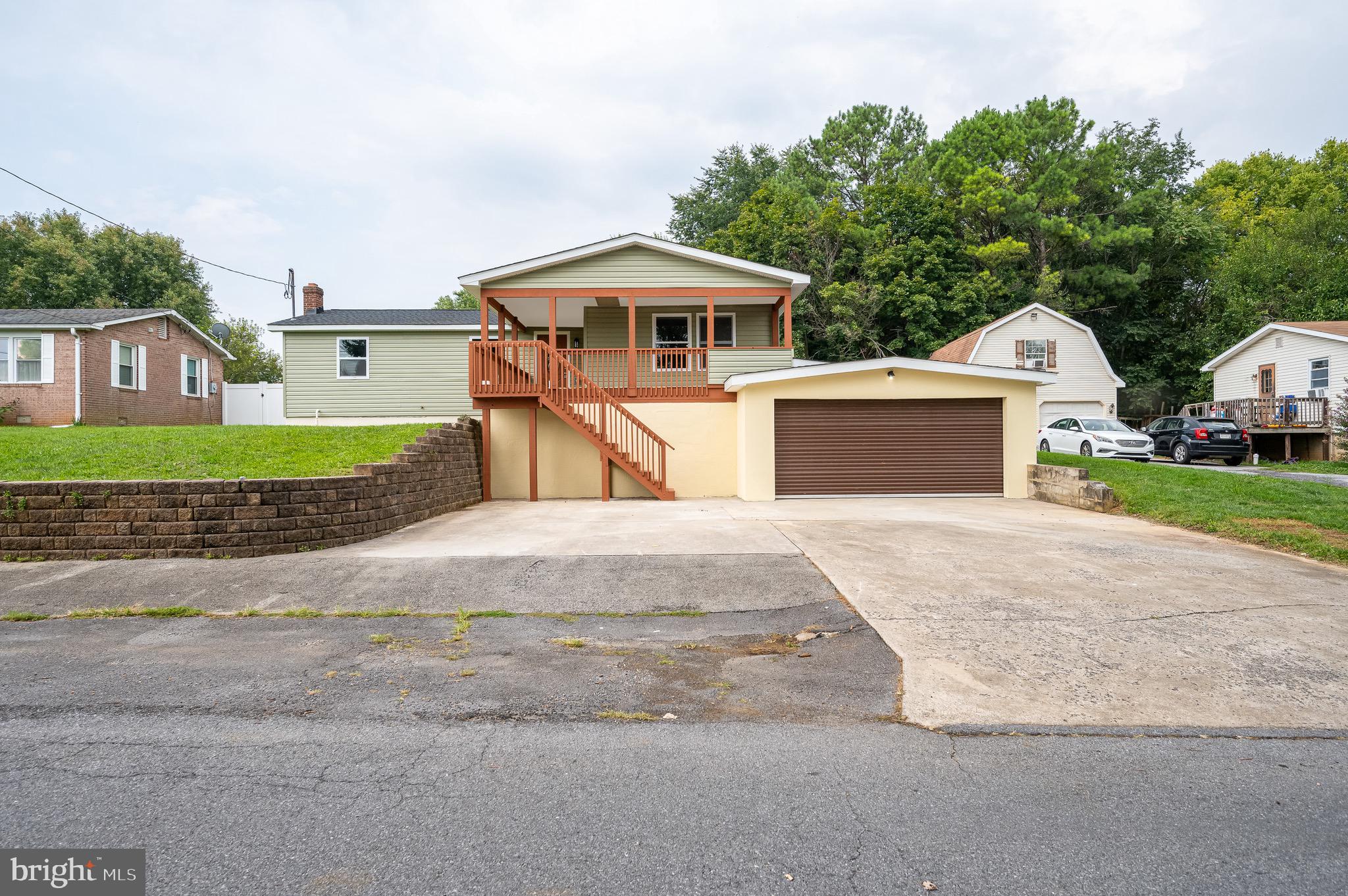 SECURITY HILLS - Residential