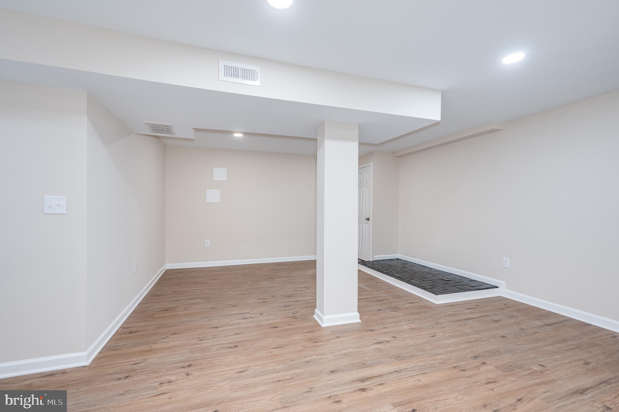 SECURITY HILLS - Residential