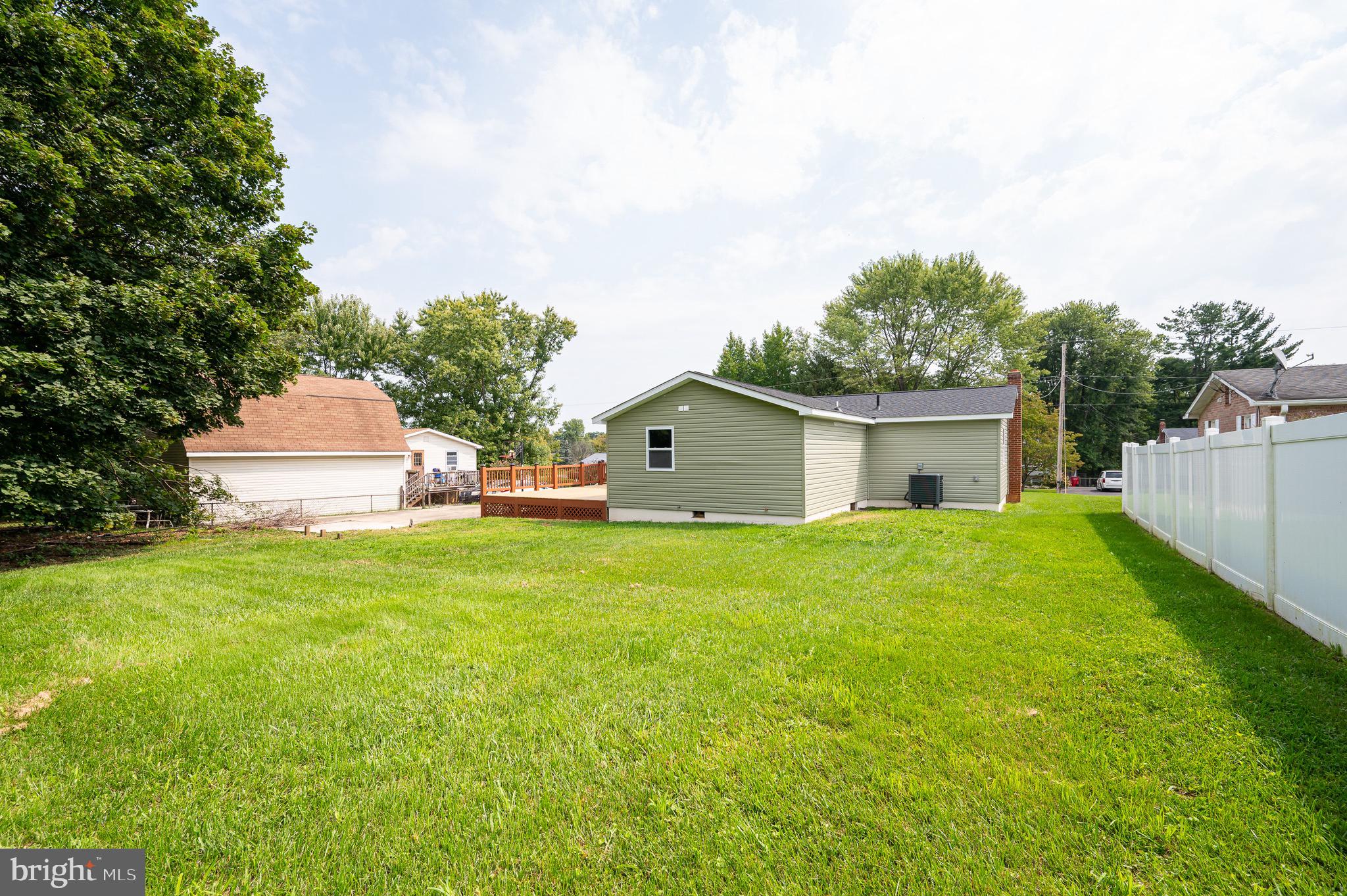 SECURITY HILLS - Residential