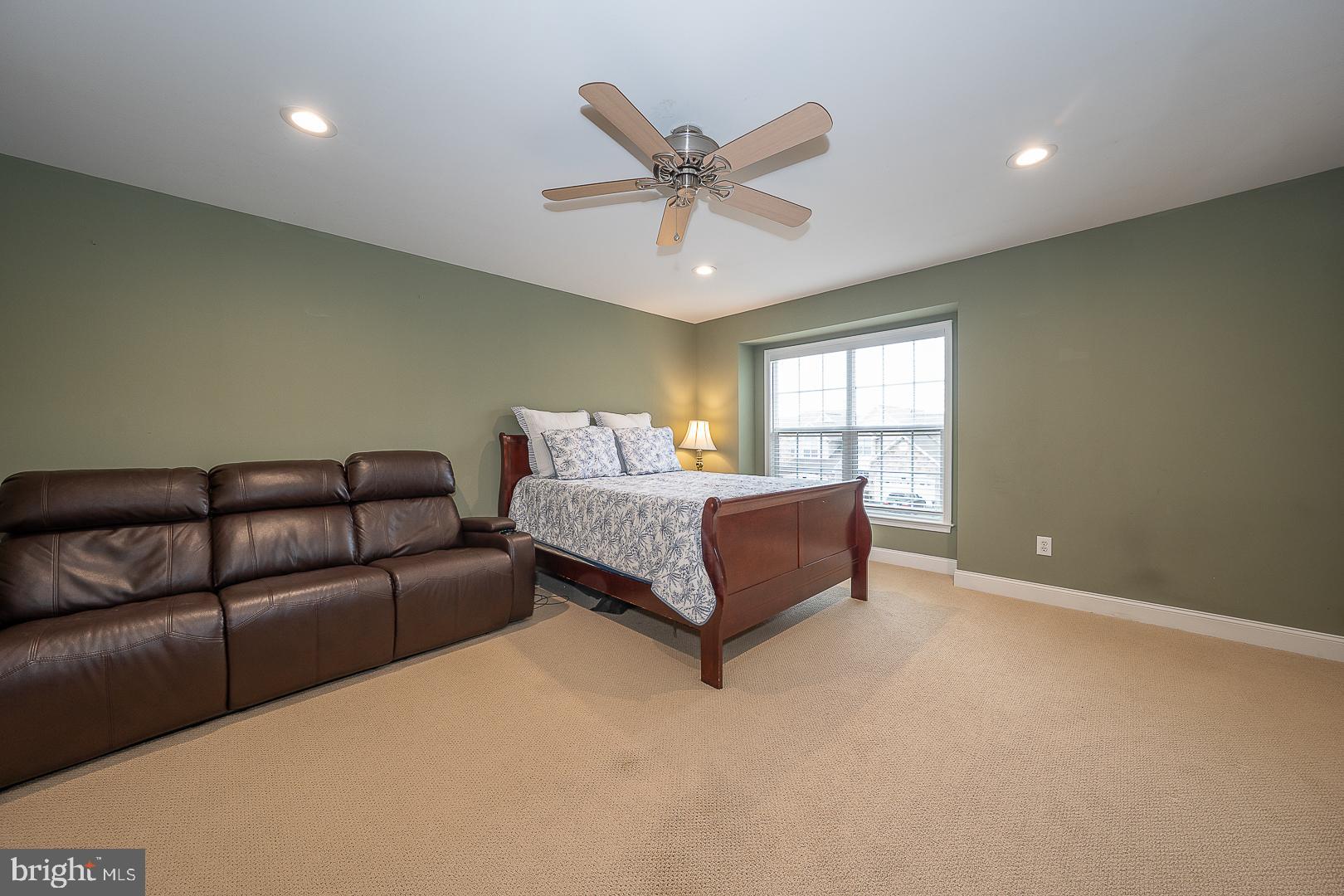 CHARLESTOWN MEADOWS - Residential