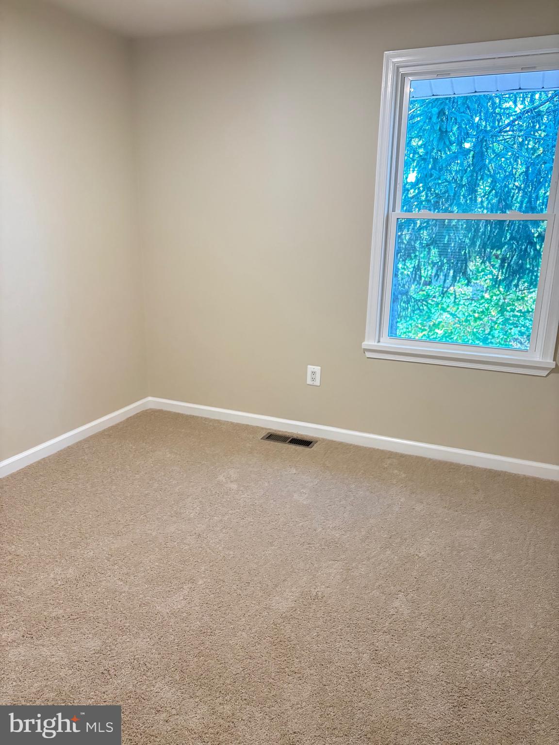 PRINCE PL AT NORTHAMPTOM - Residential