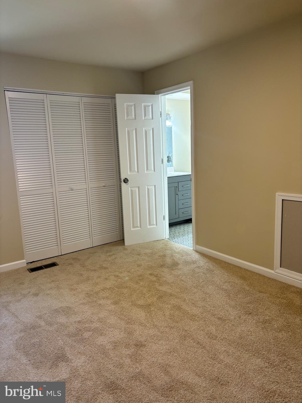 PRINCE PL AT NORTHAMPTOM - Residential