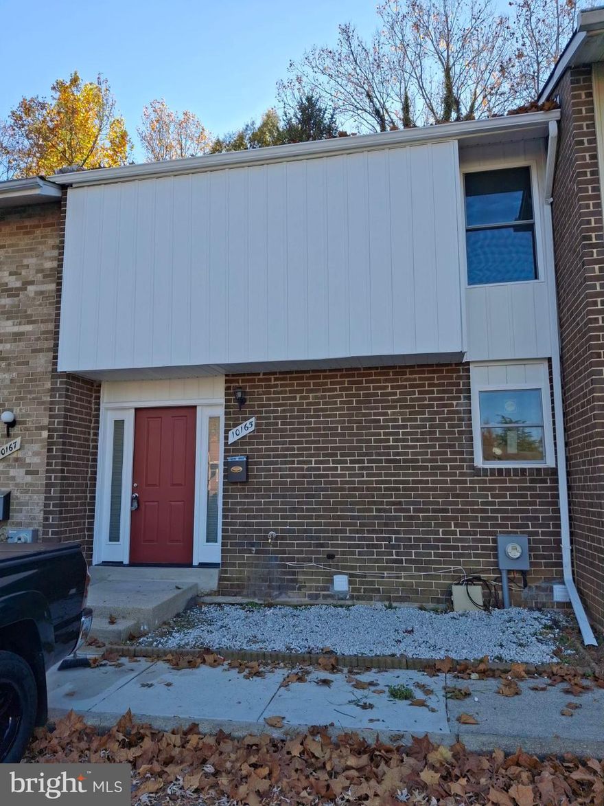 Prince Place updated three-level condo/townhouse is the perfect opportunity to own your own a home. Offers 3 bedrooms and 2.5 baths, this Traditional design offers ample space.  Large living room& dining room. The Kitchen has been updated. The upper level is carpeted and has three Large inviting bedrooms and 2 full renovated baths. The Master bedroom has an attached bathroom and a convenient walk-in closet, offering both privacy and storage.  Located in close proximity to all amenities, schools, and commuting routes, restaurants and much more. Close to the Medical hospital and many shopping areas.