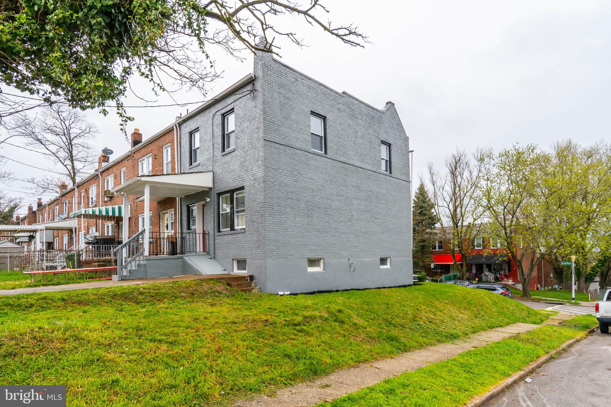 GREENSPRING - Residential