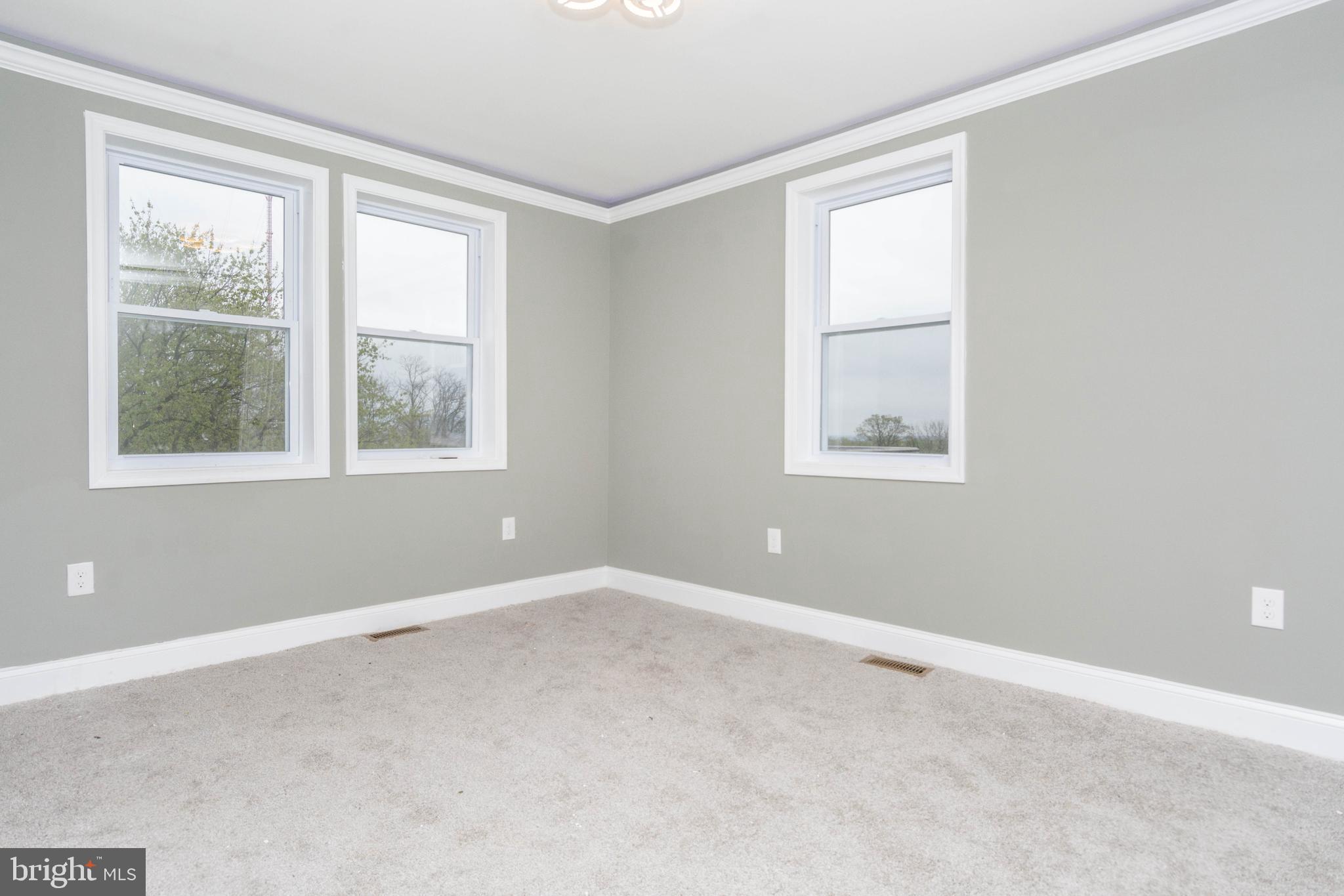 GREENSPRING - Residential