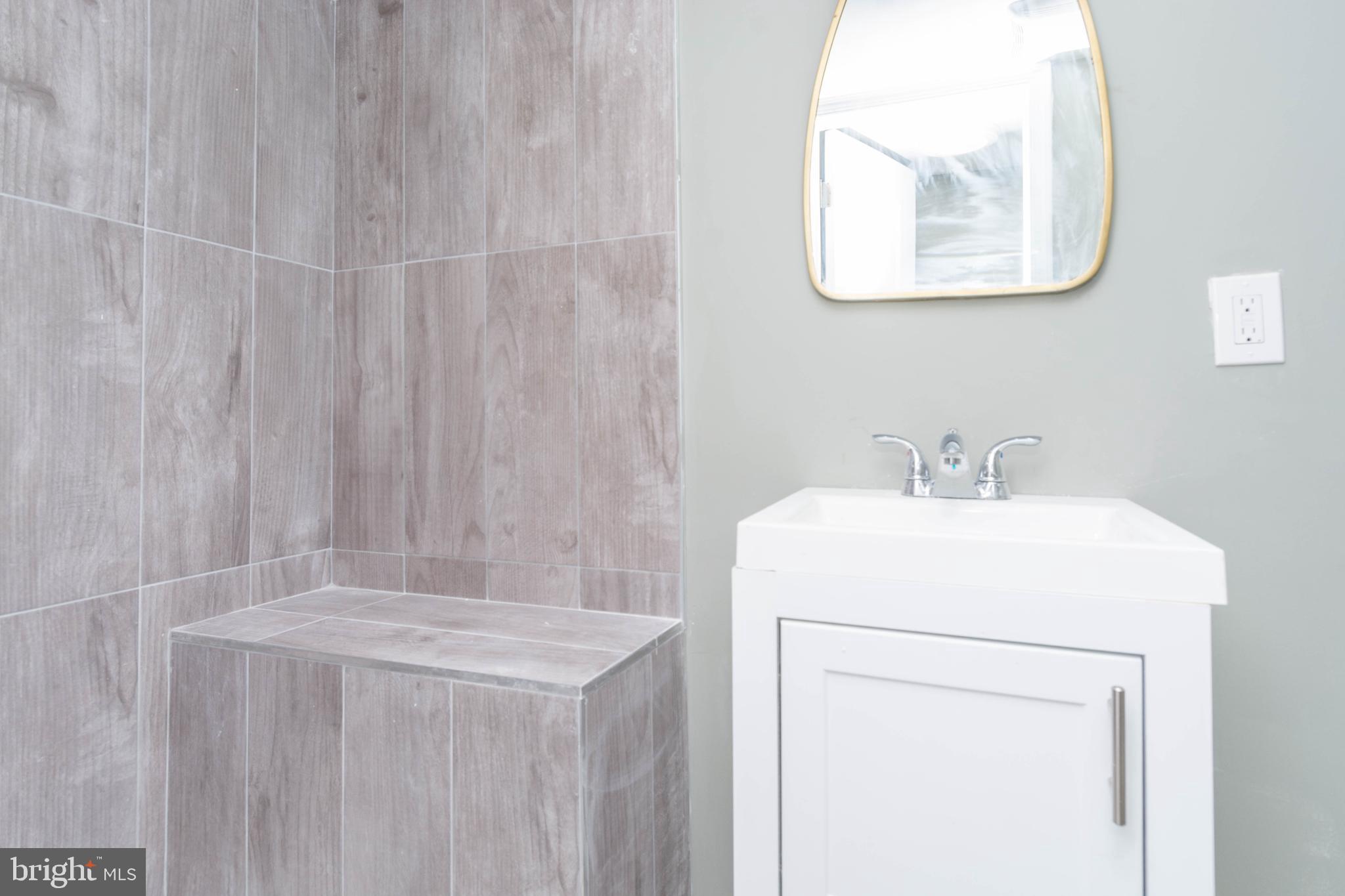 GREENSPRING - Residential