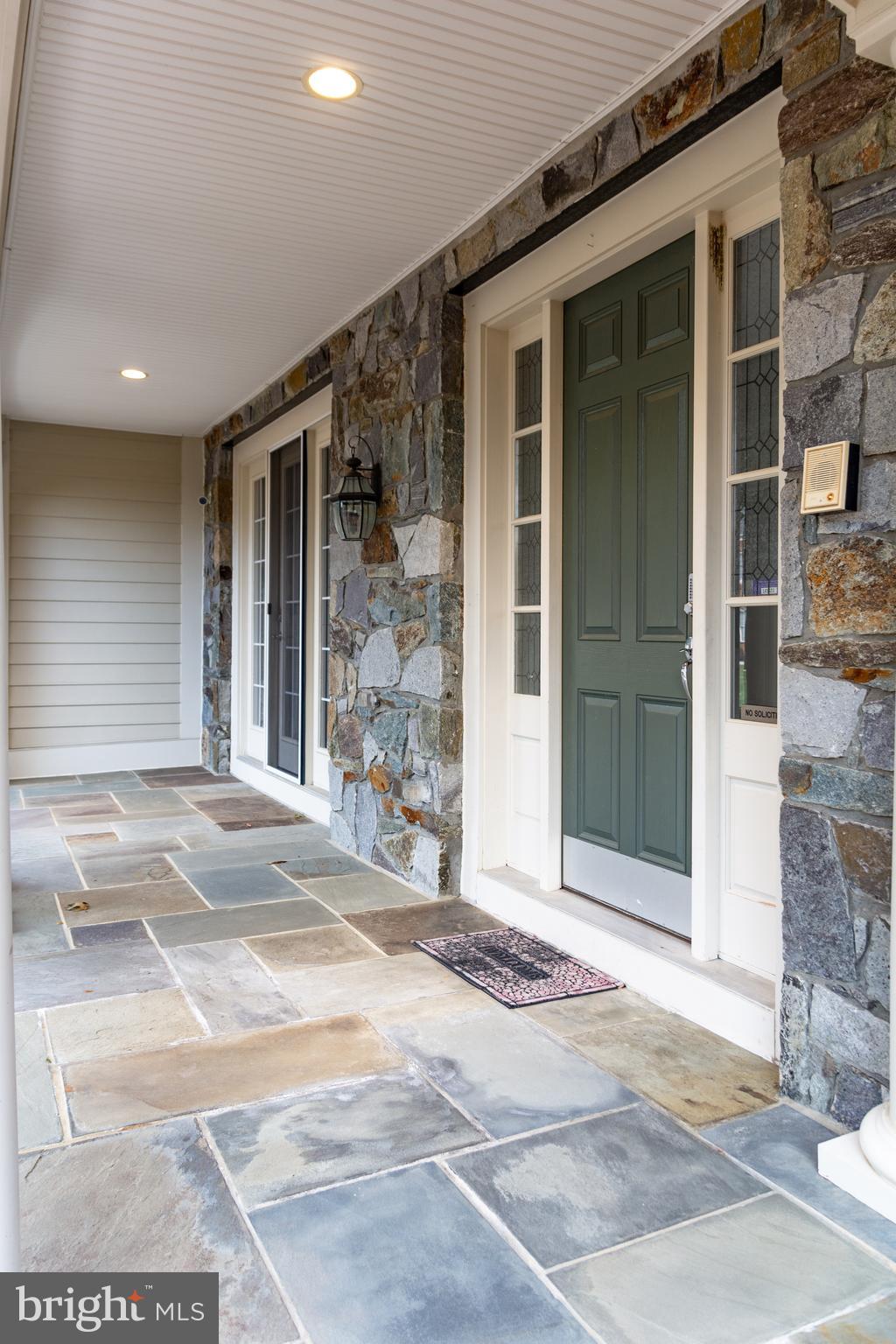 OAK CREEK CLUB - Residential Lease