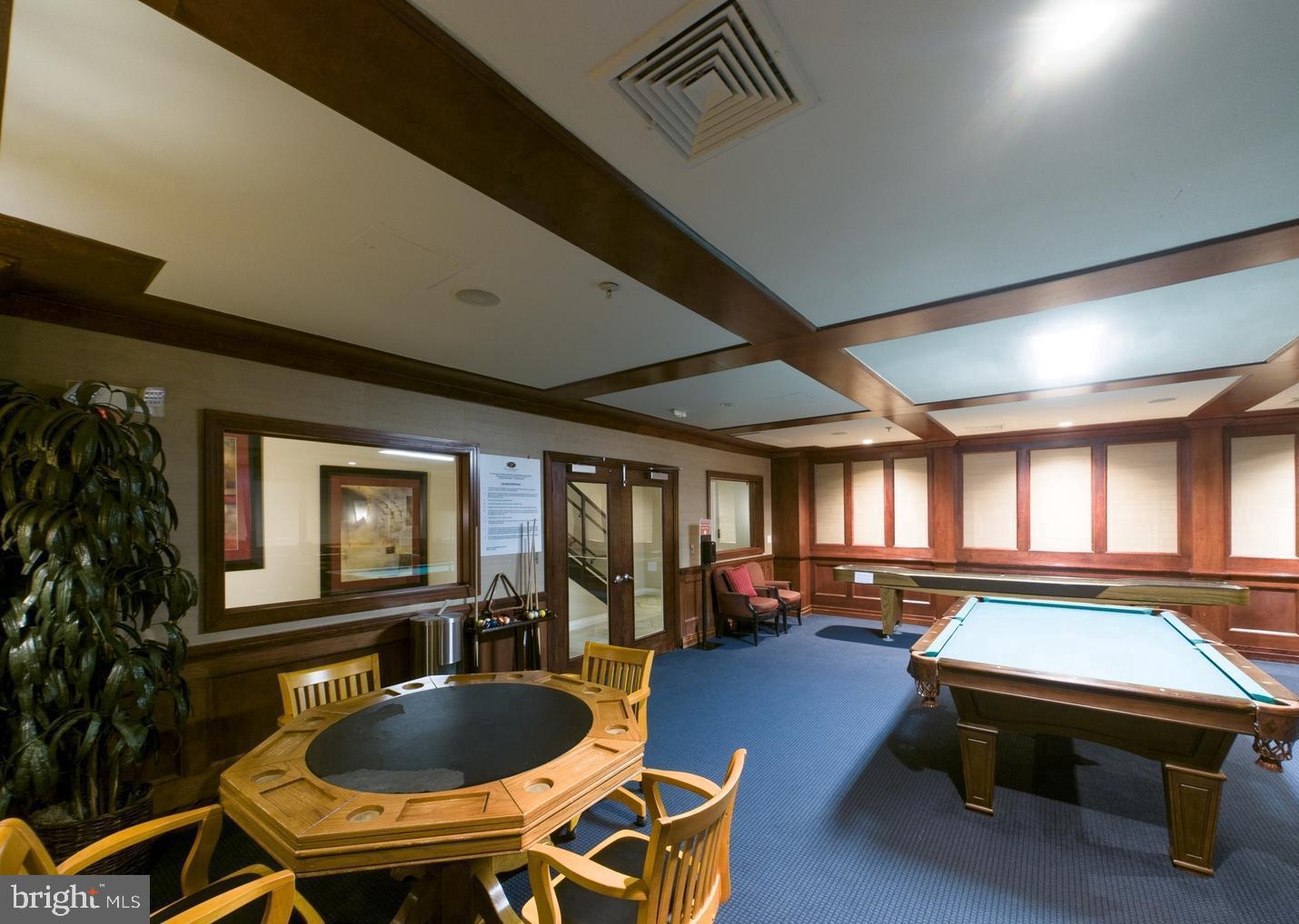 MARQUIS AT VIENNA STATION - Residential