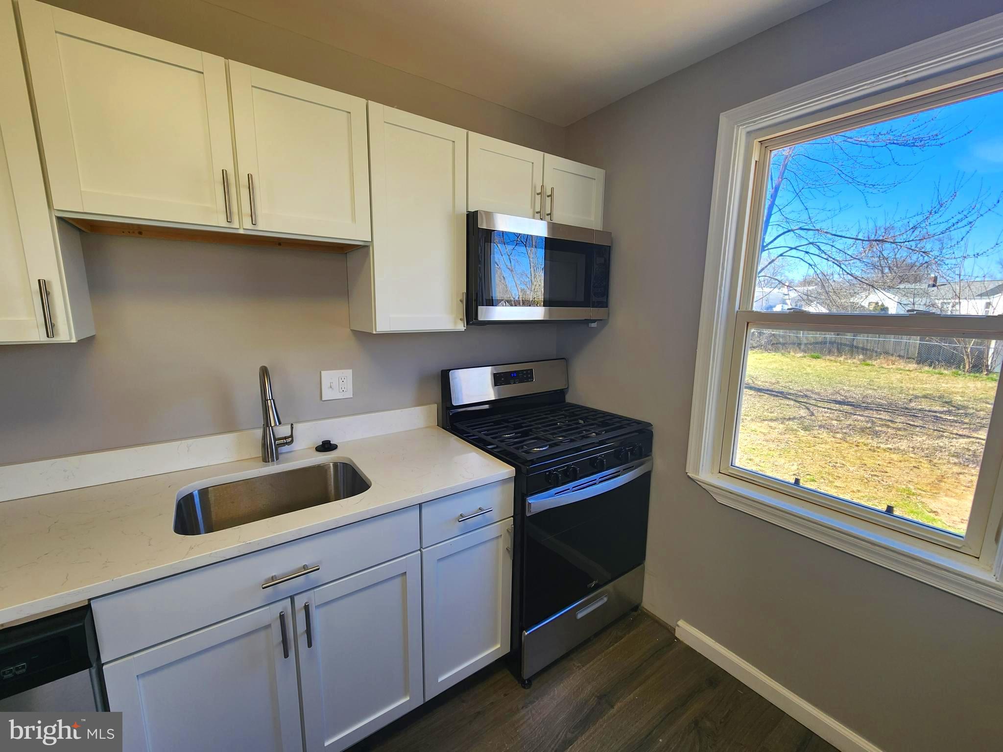 SWAN MEADOWS - Residential