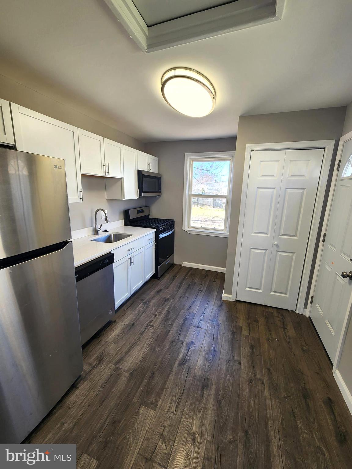 SWAN MEADOWS - Residential