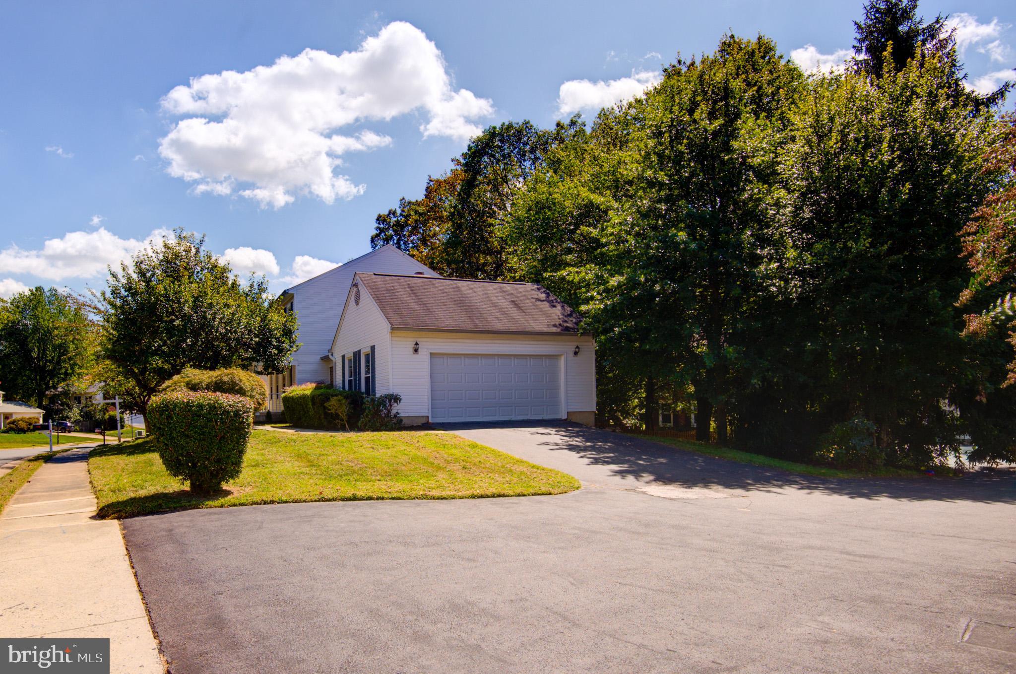 12227 OX HILL ROAD