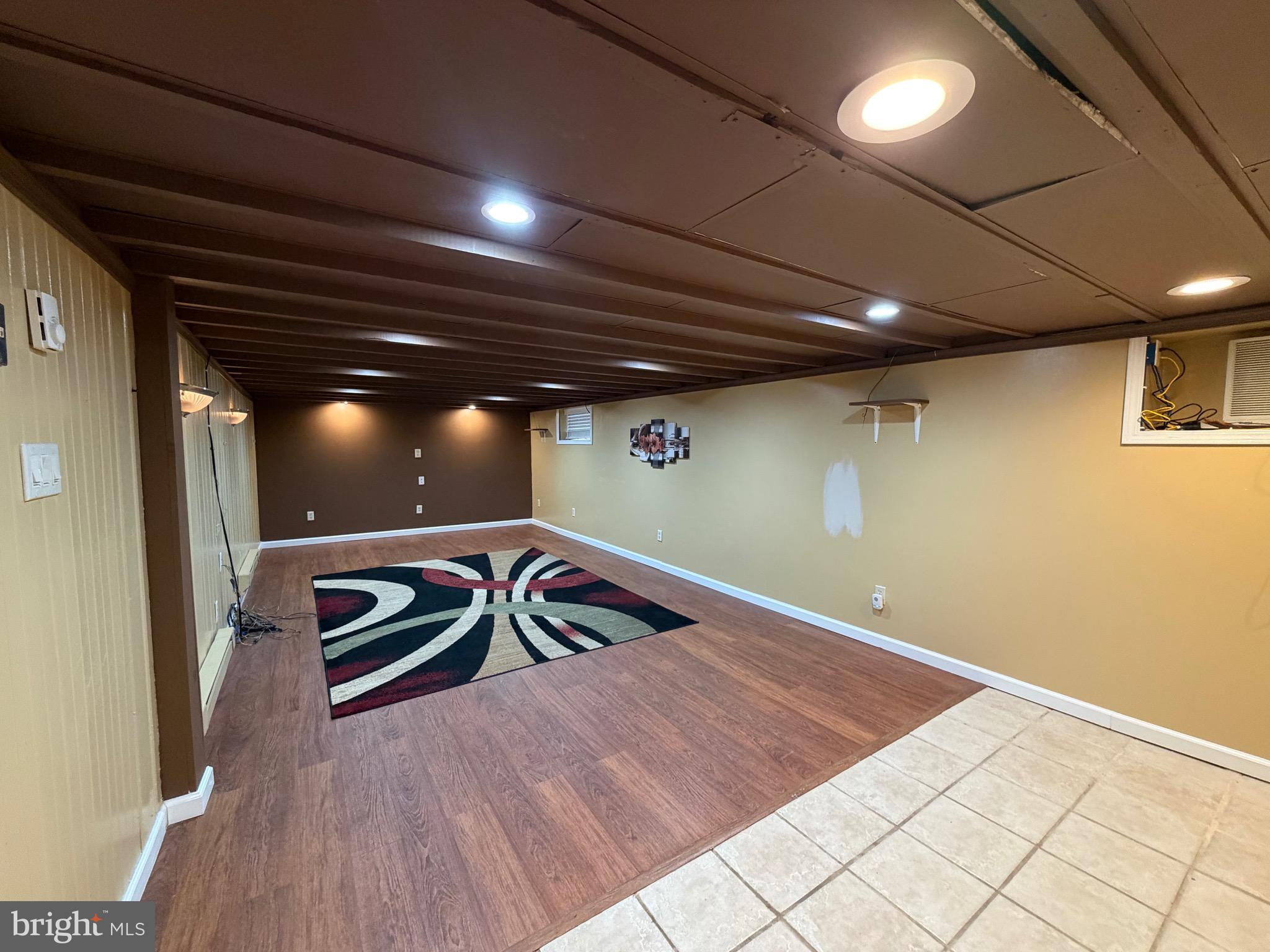 NORTH HILLS - Residential