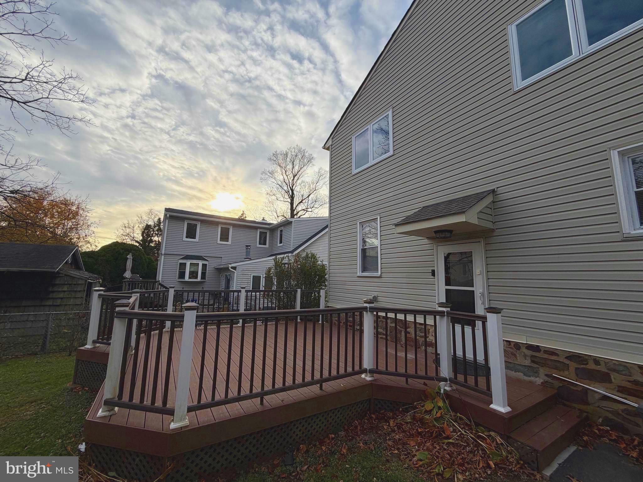 NORTH HILLS - Residential