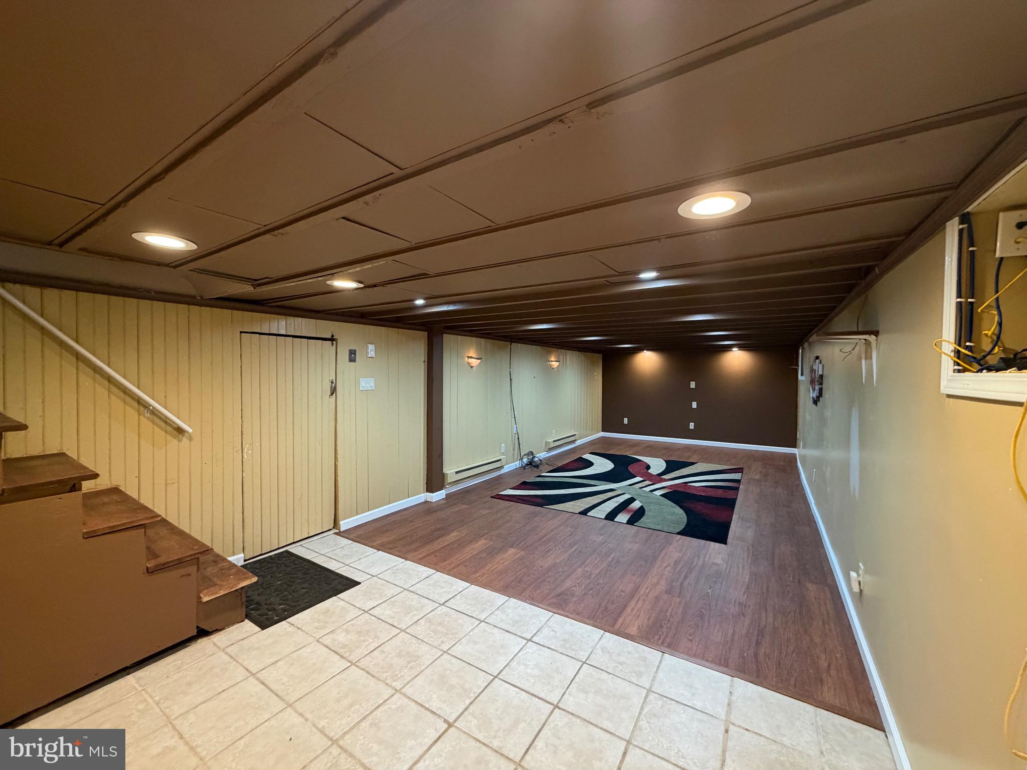 NORTH HILLS - Residential