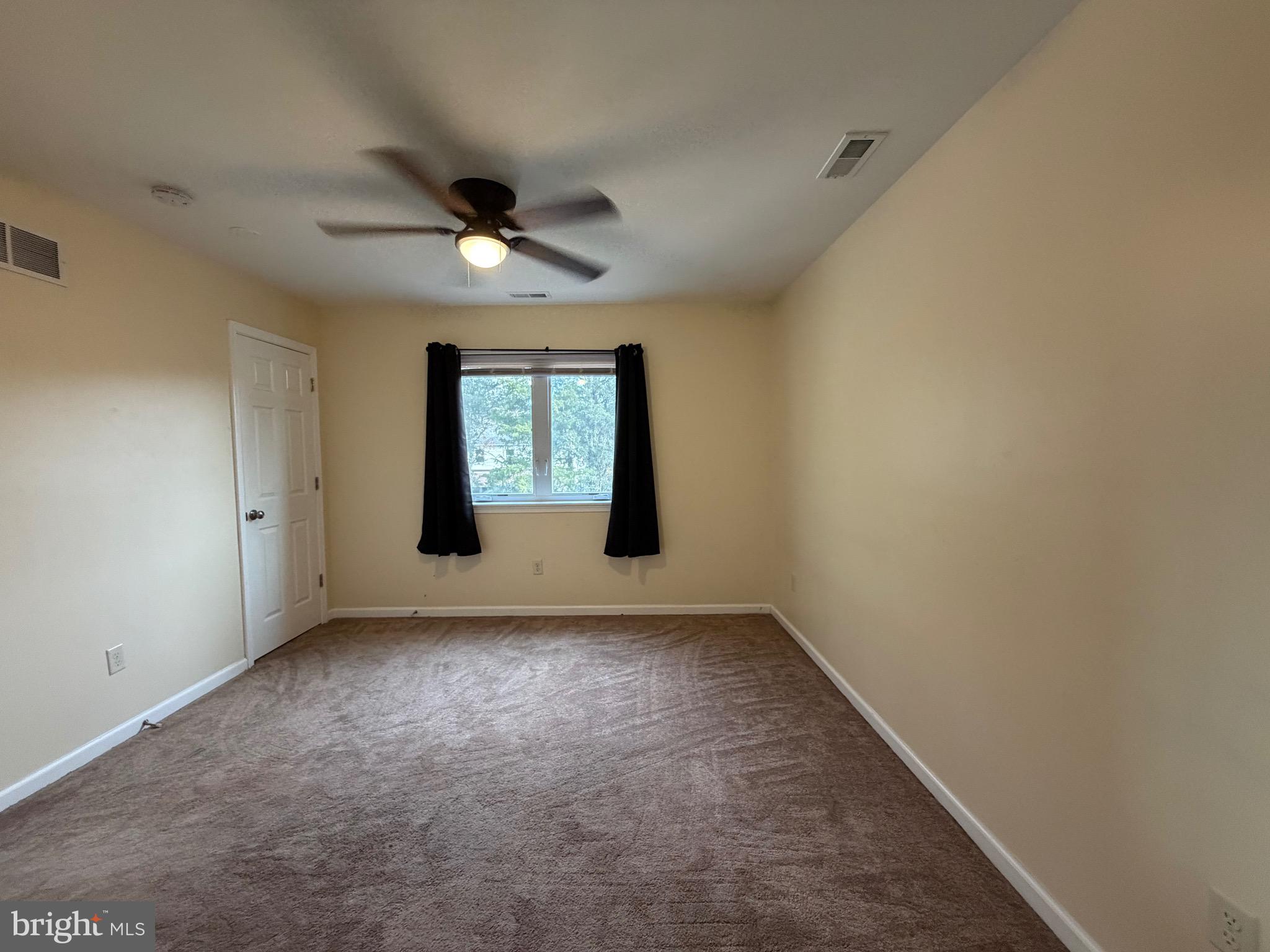 NORTH HILLS - Residential