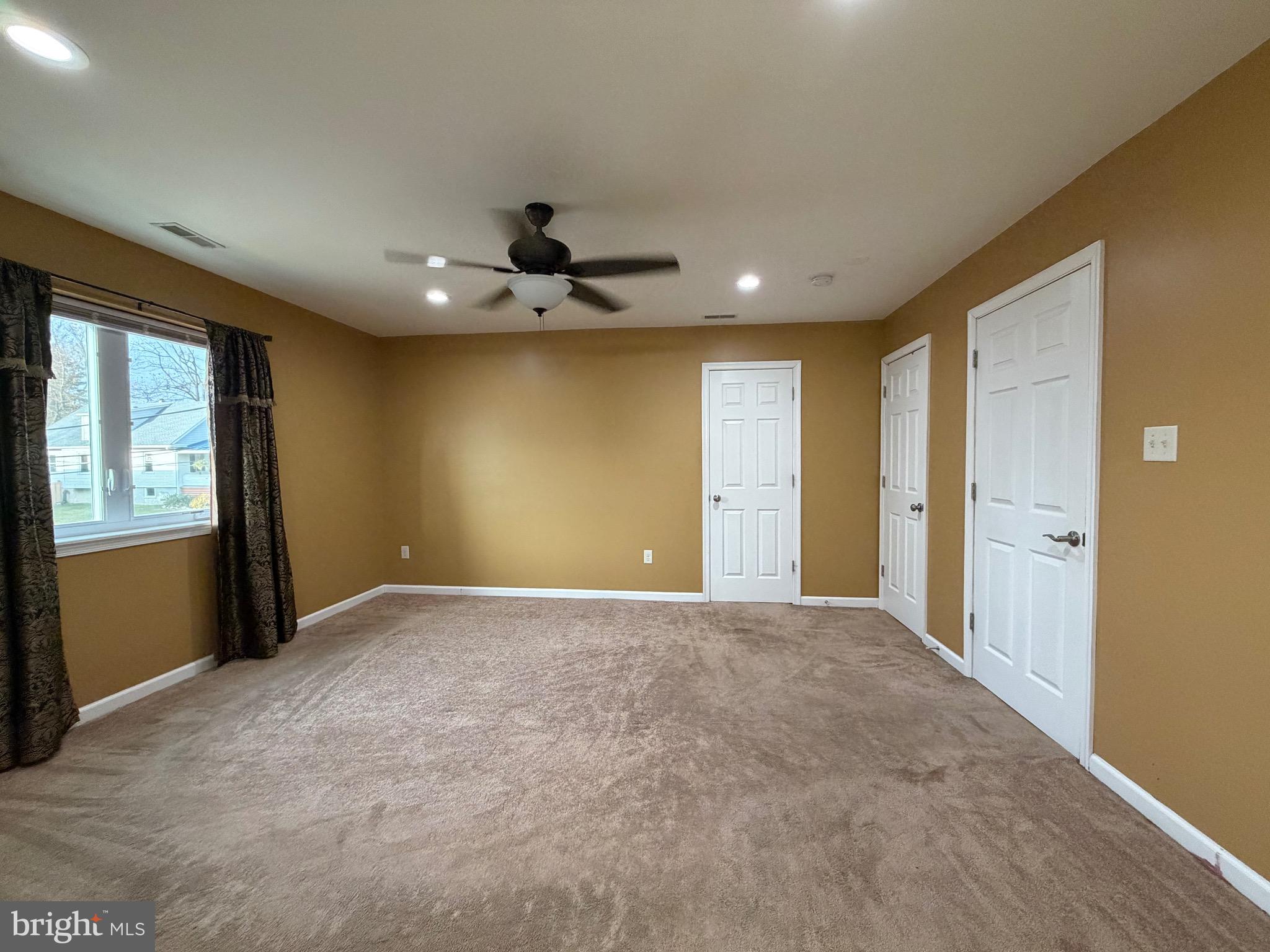 NORTH HILLS - Residential