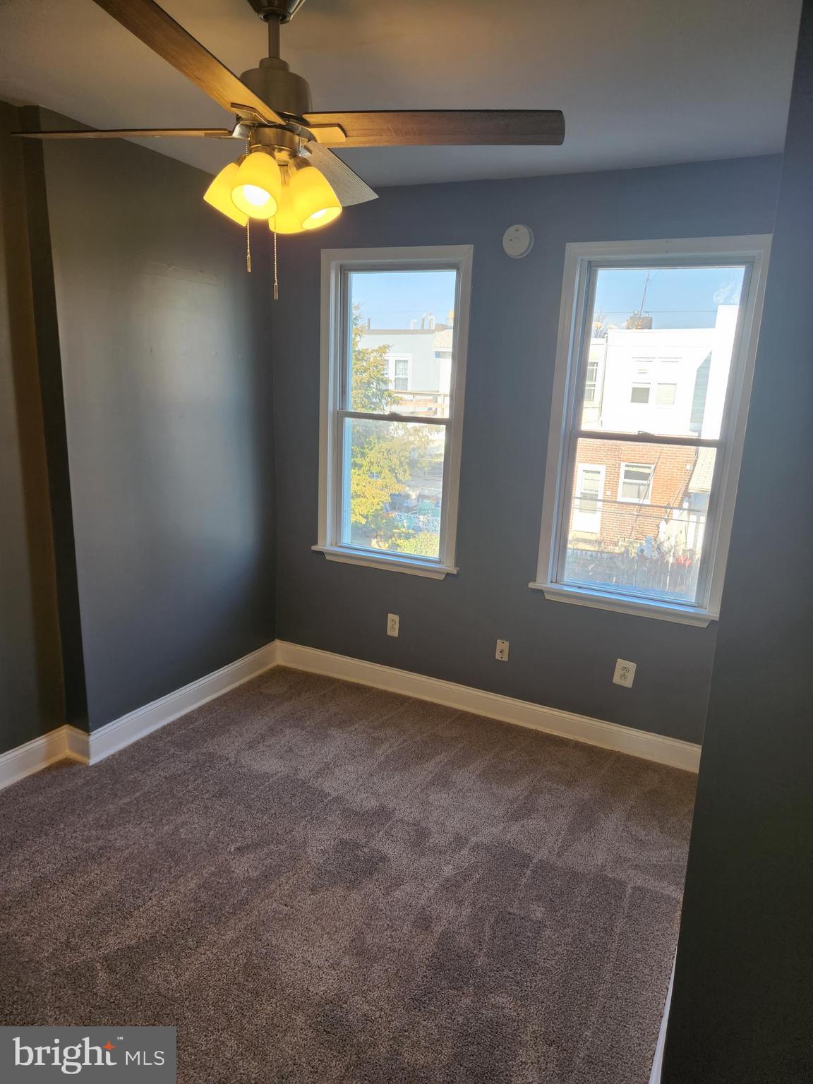PORT RICHMOND - Residential