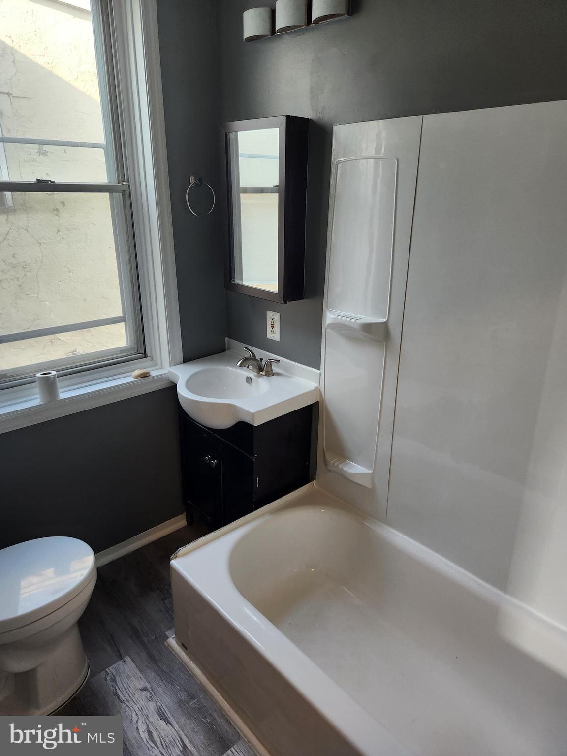 PORT RICHMOND - Residential