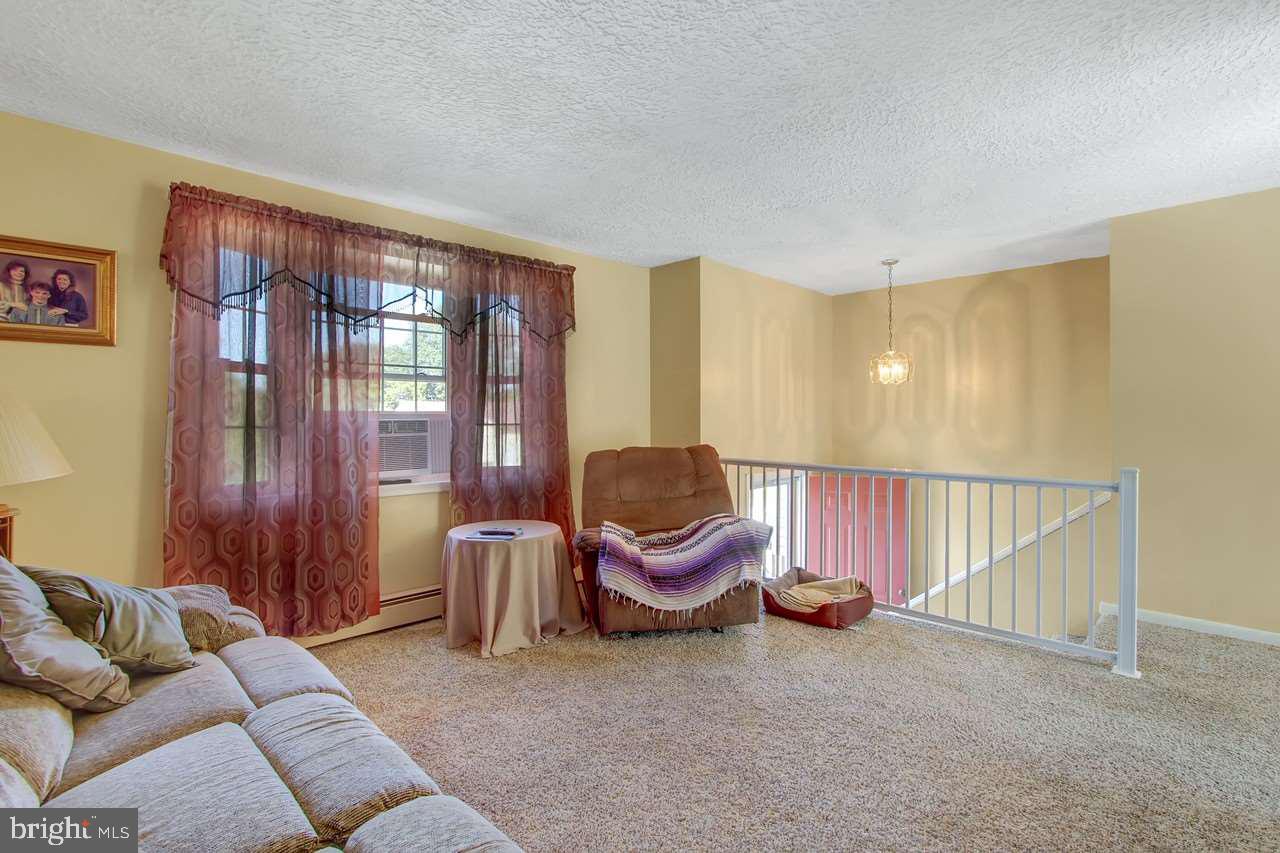 PENN OAKS - Residential