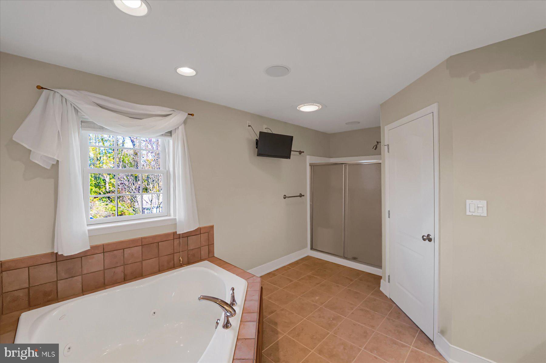 ROBINWOOD - Residential