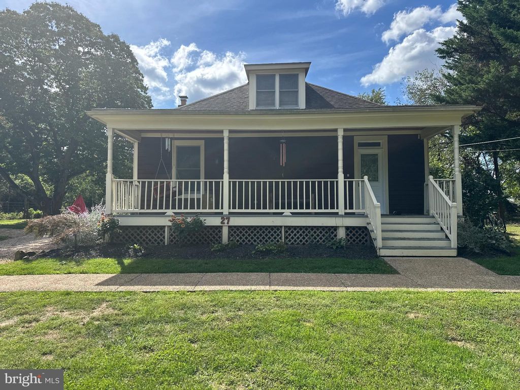Photo of 27 Hebb Road, HAGERSTOWN, MD 21740 (MLS # MDWA2031914)