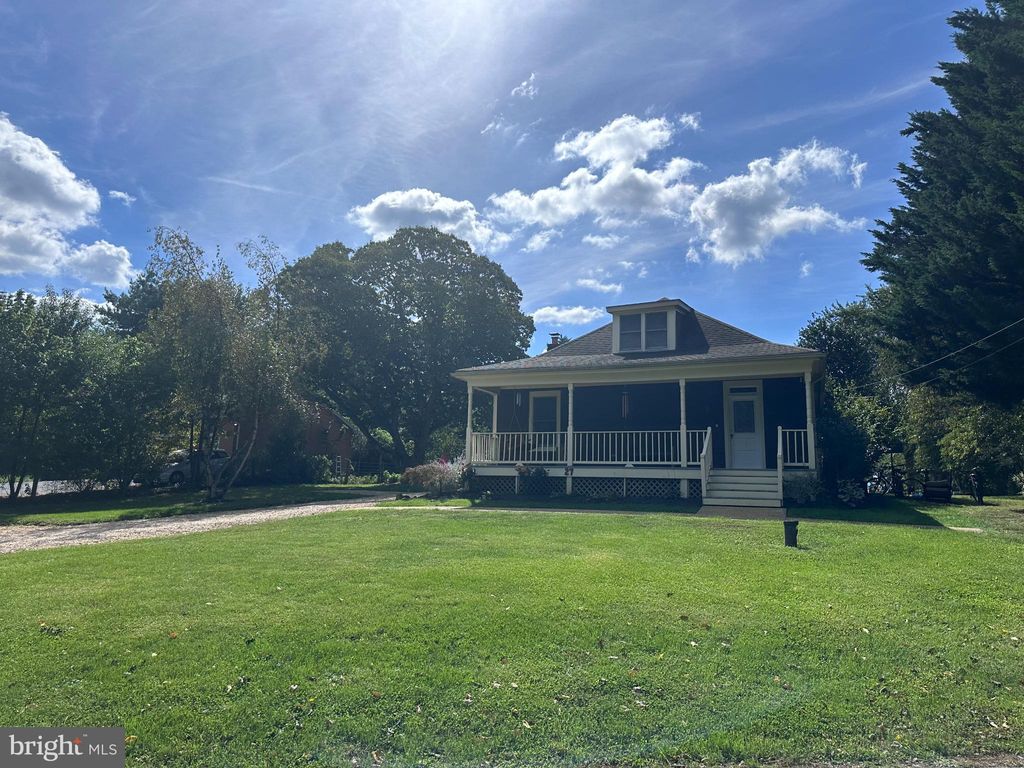 Photo of 27 Hebb Road, HAGERSTOWN, MD 21740 (MLS # MDWA2031914)