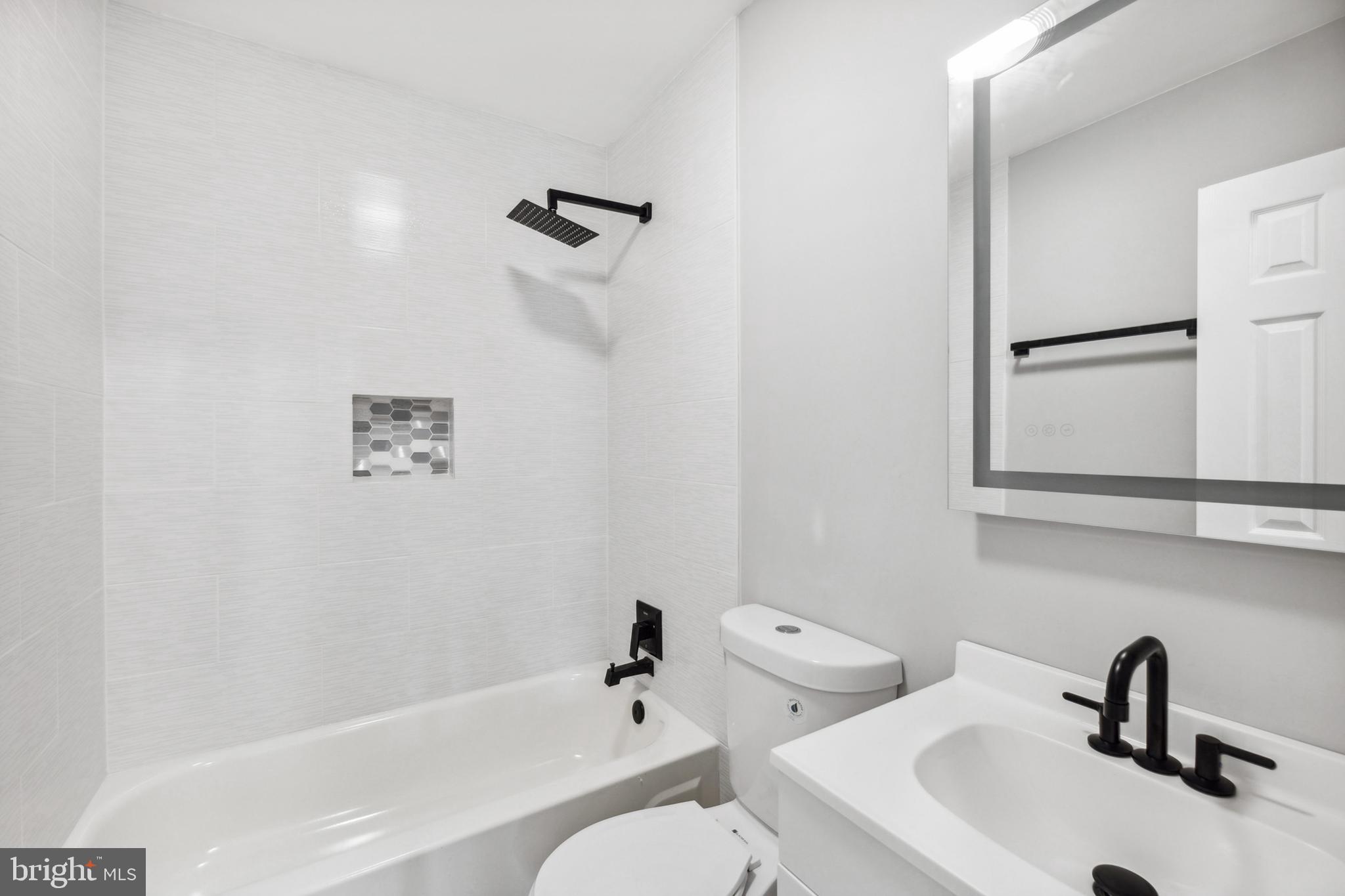 BRADBURY PARK - Residential