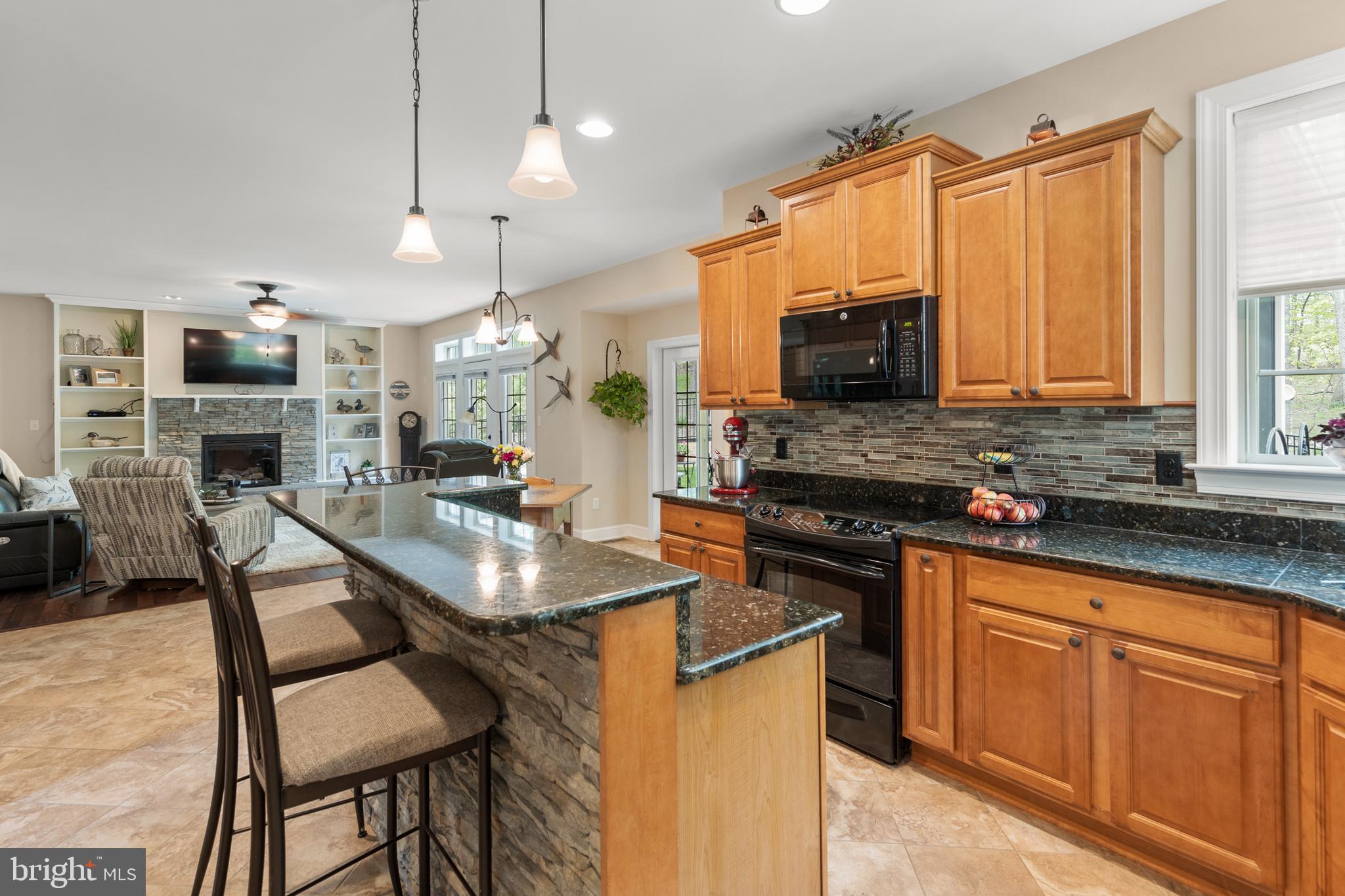 LAKE HOLIDAY ESTATES - Residential