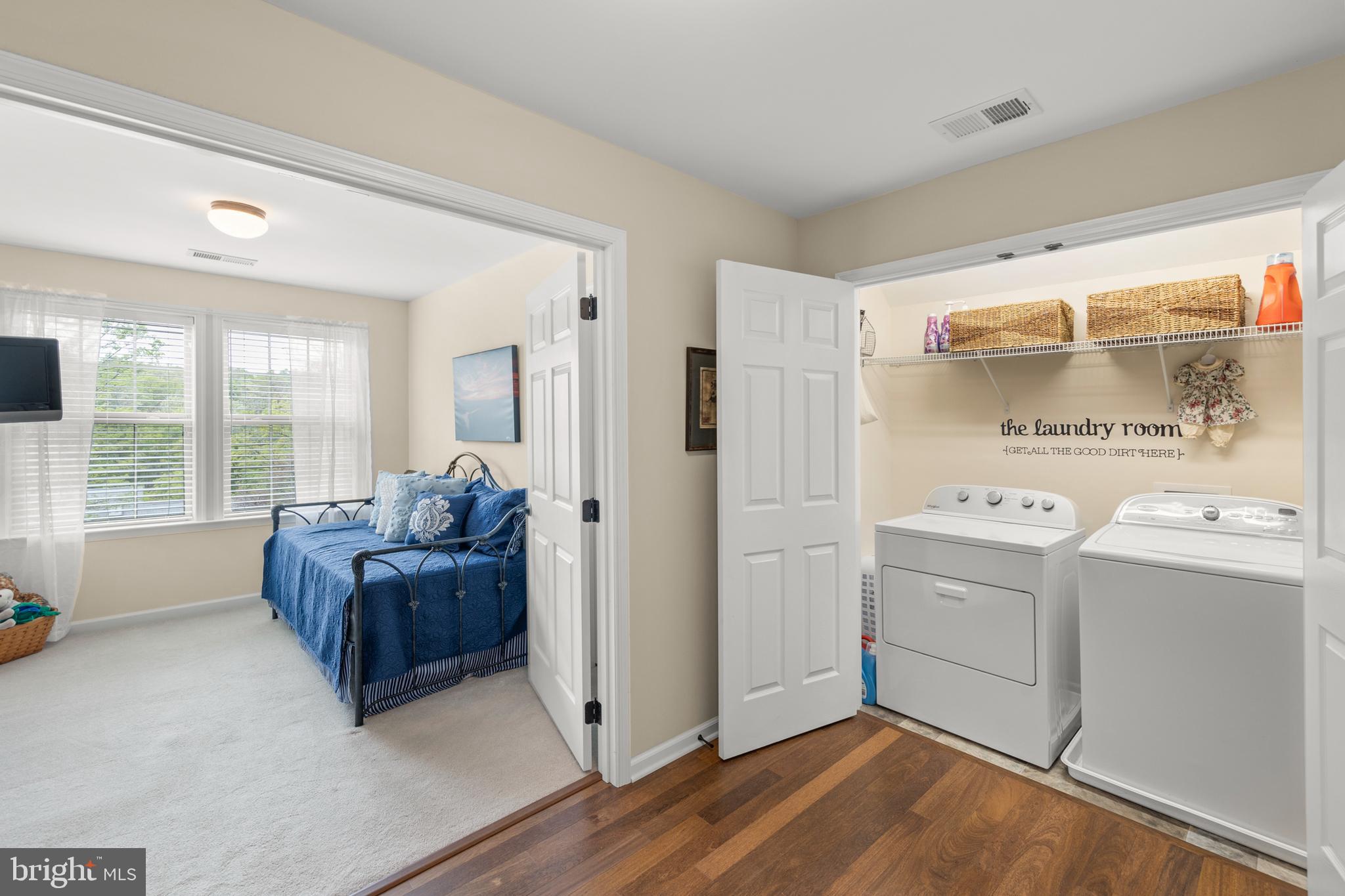 LAKE HOLIDAY ESTATES - Residential