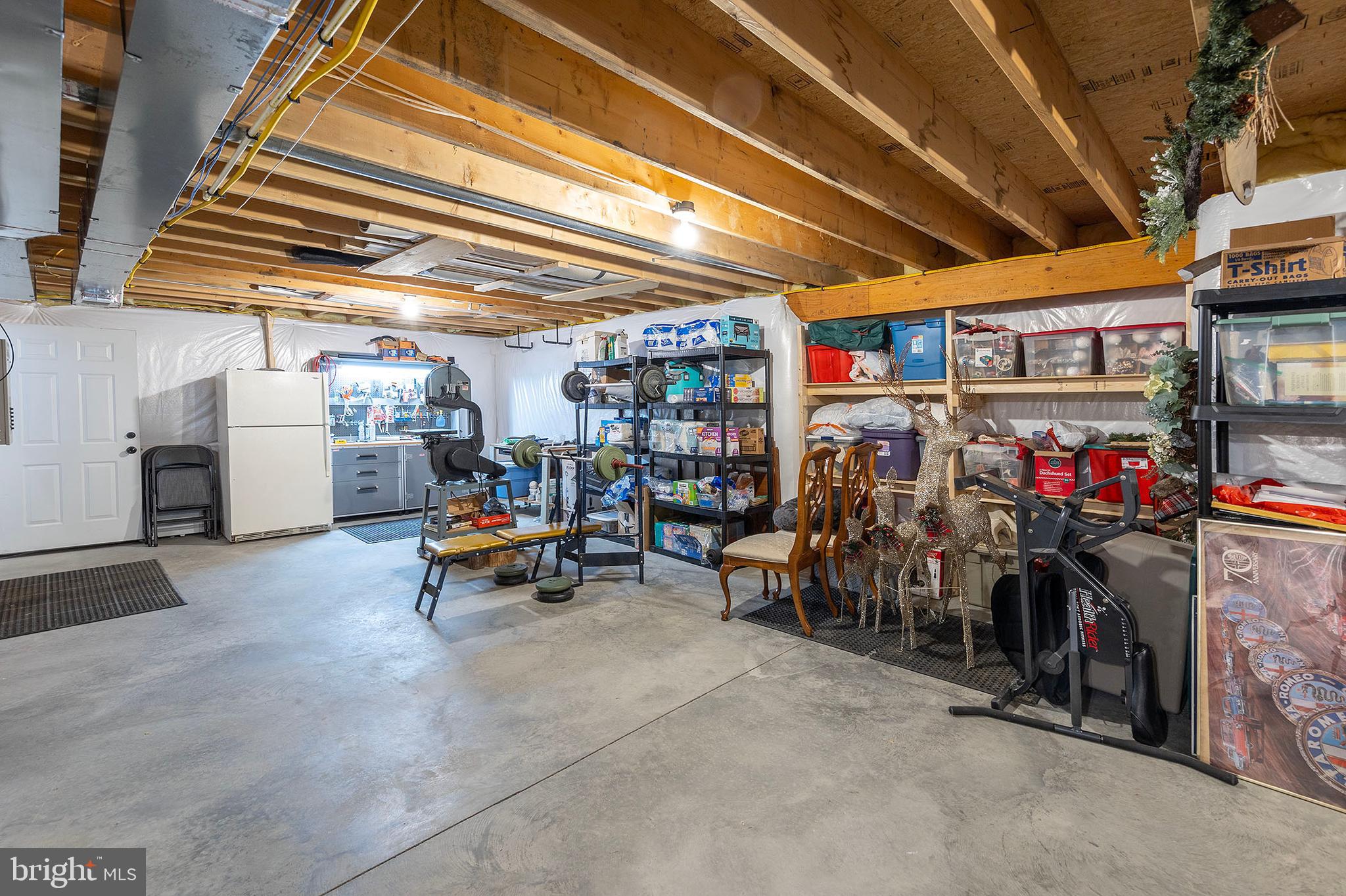 LAKE HOLIDAY ESTATES - Residential