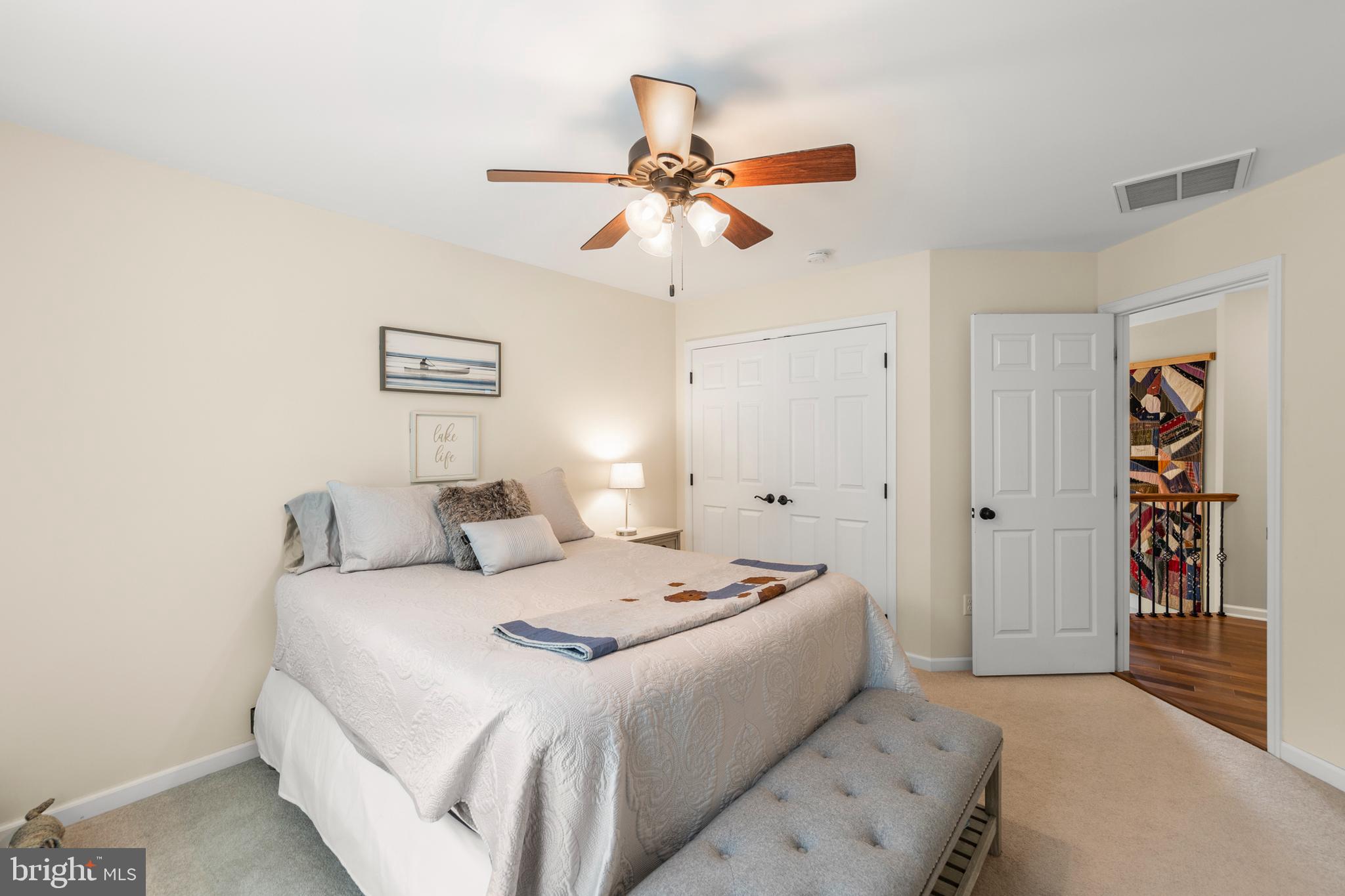 LAKE HOLIDAY ESTATES - Residential