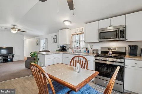 809 Berry Road, Wilmington, DE 19810 - MLS#: DENC2078856