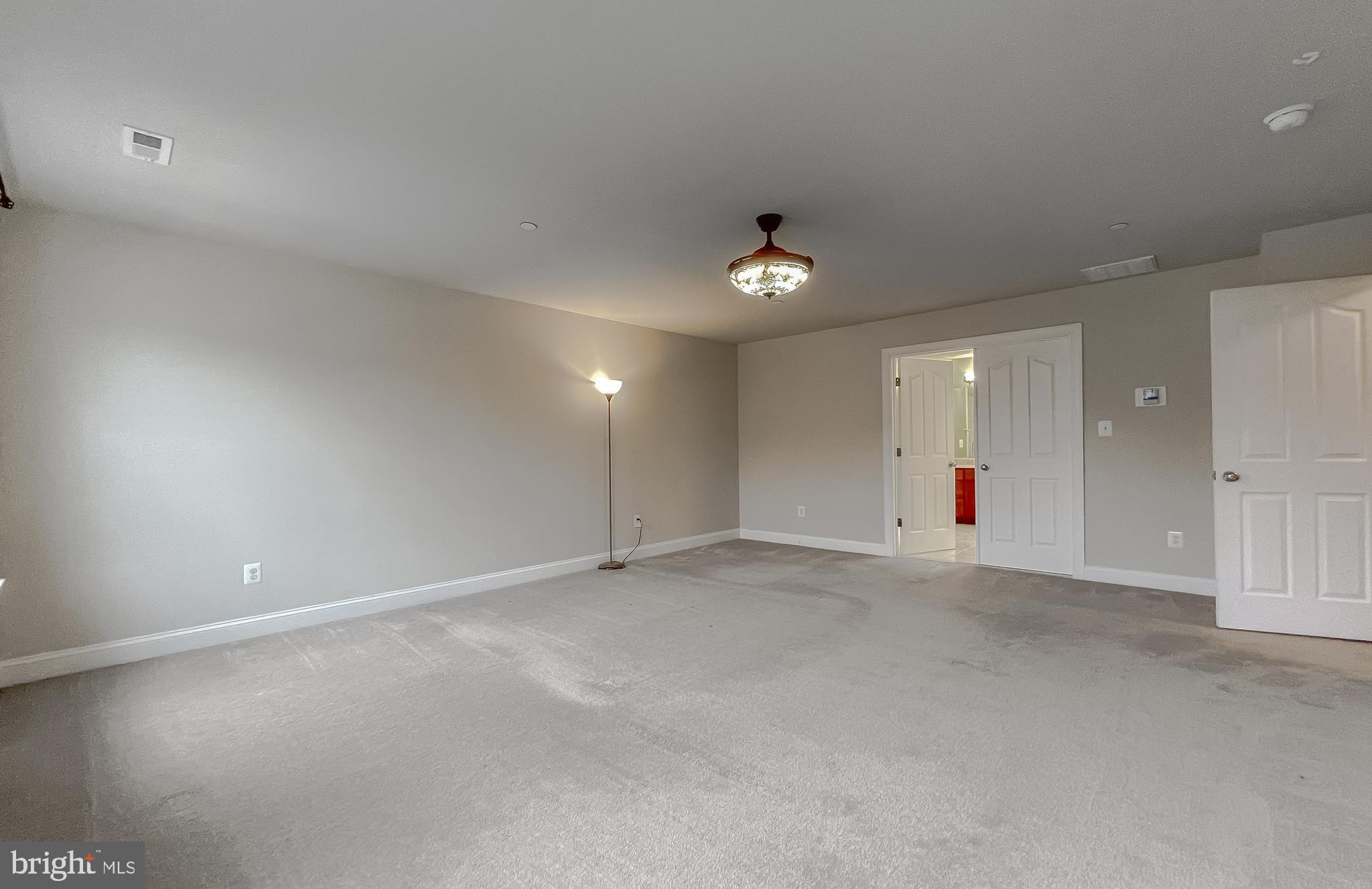 BROAD CREEK - Residential