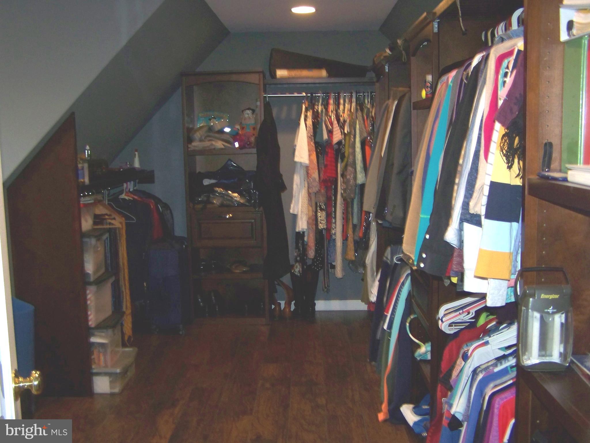 HAZELWOOD - Residential