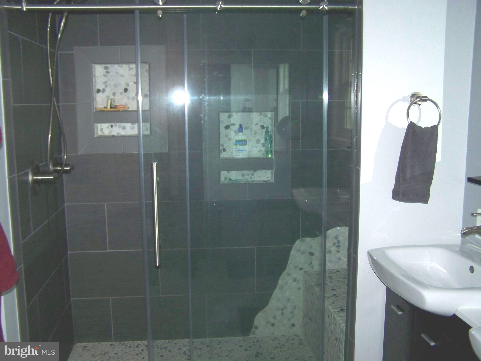 HAZELWOOD - Residential