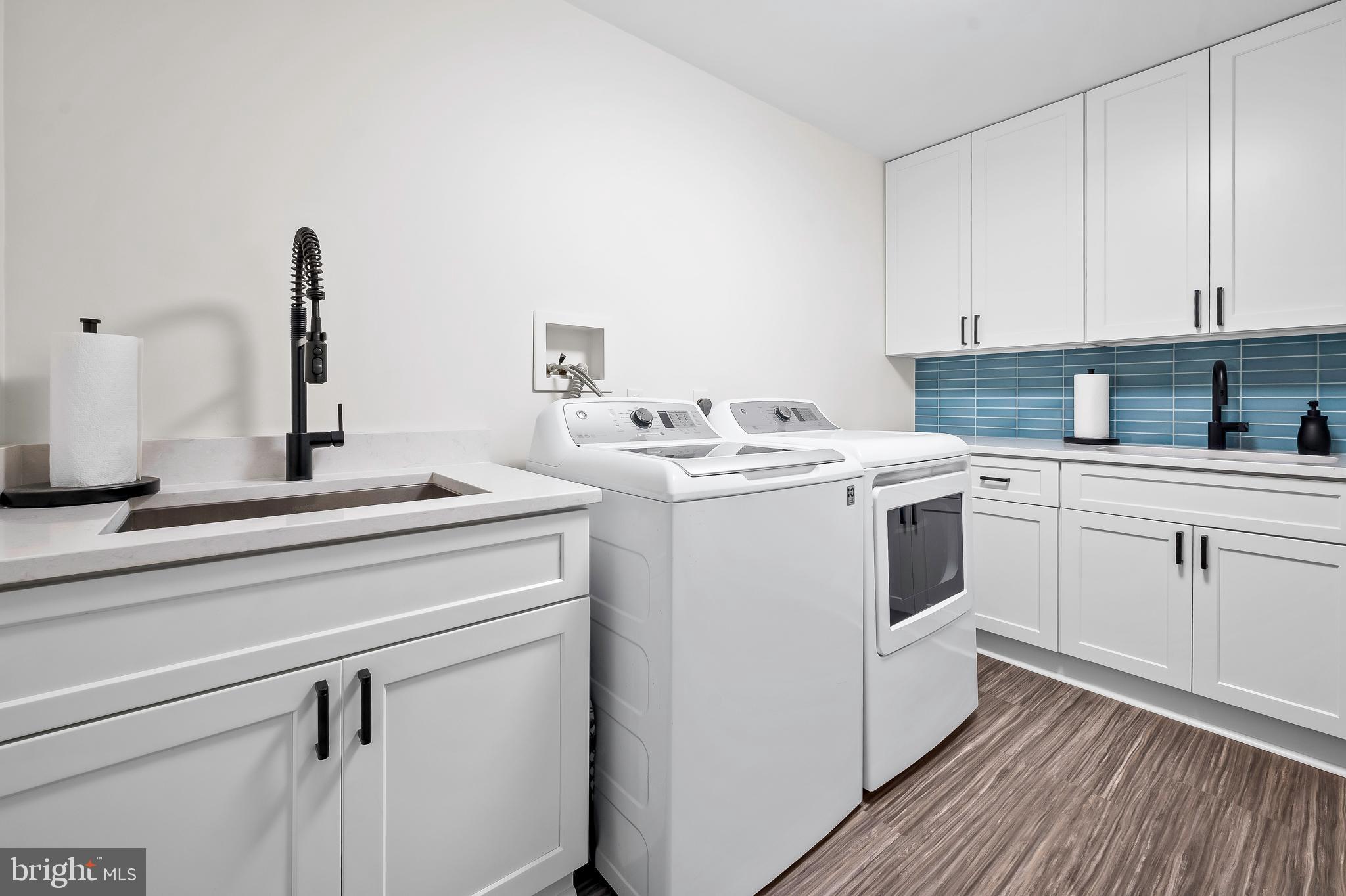 GREEN SPRING VALLEY - Residential