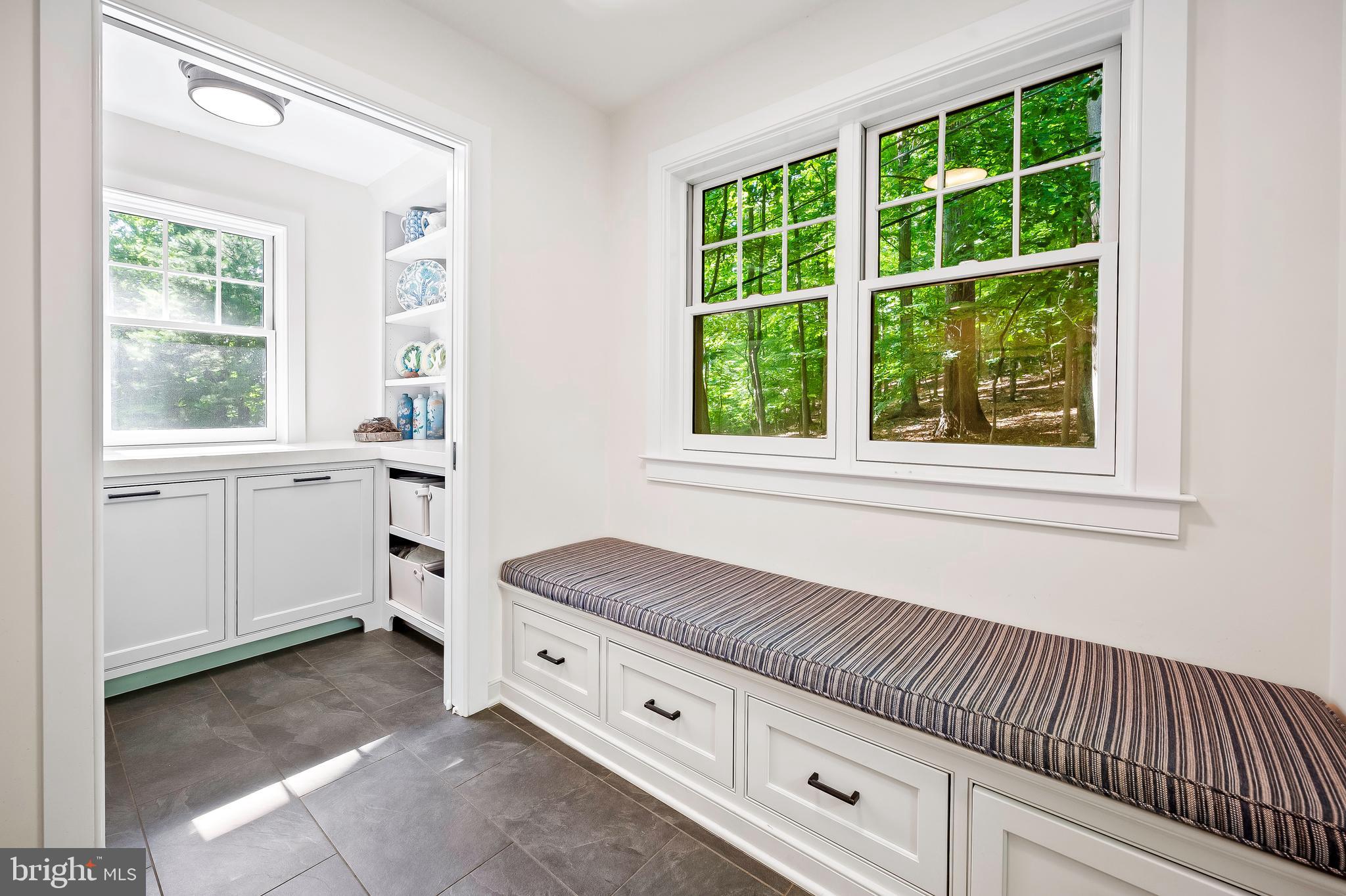 GREEN SPRING VALLEY - Residential