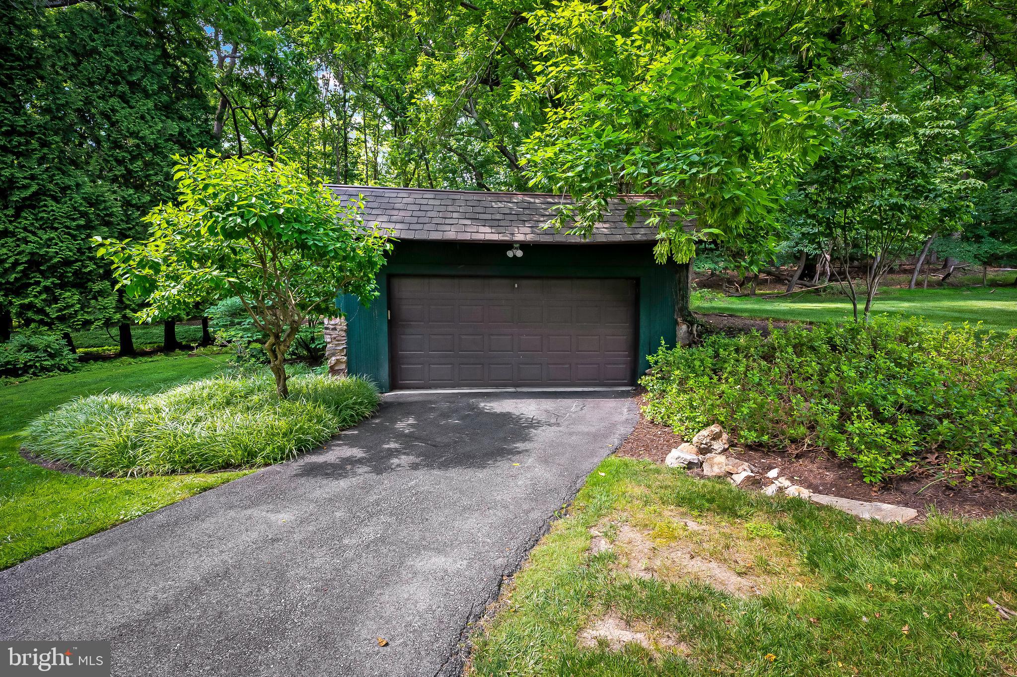 GREEN SPRING VALLEY - Residential