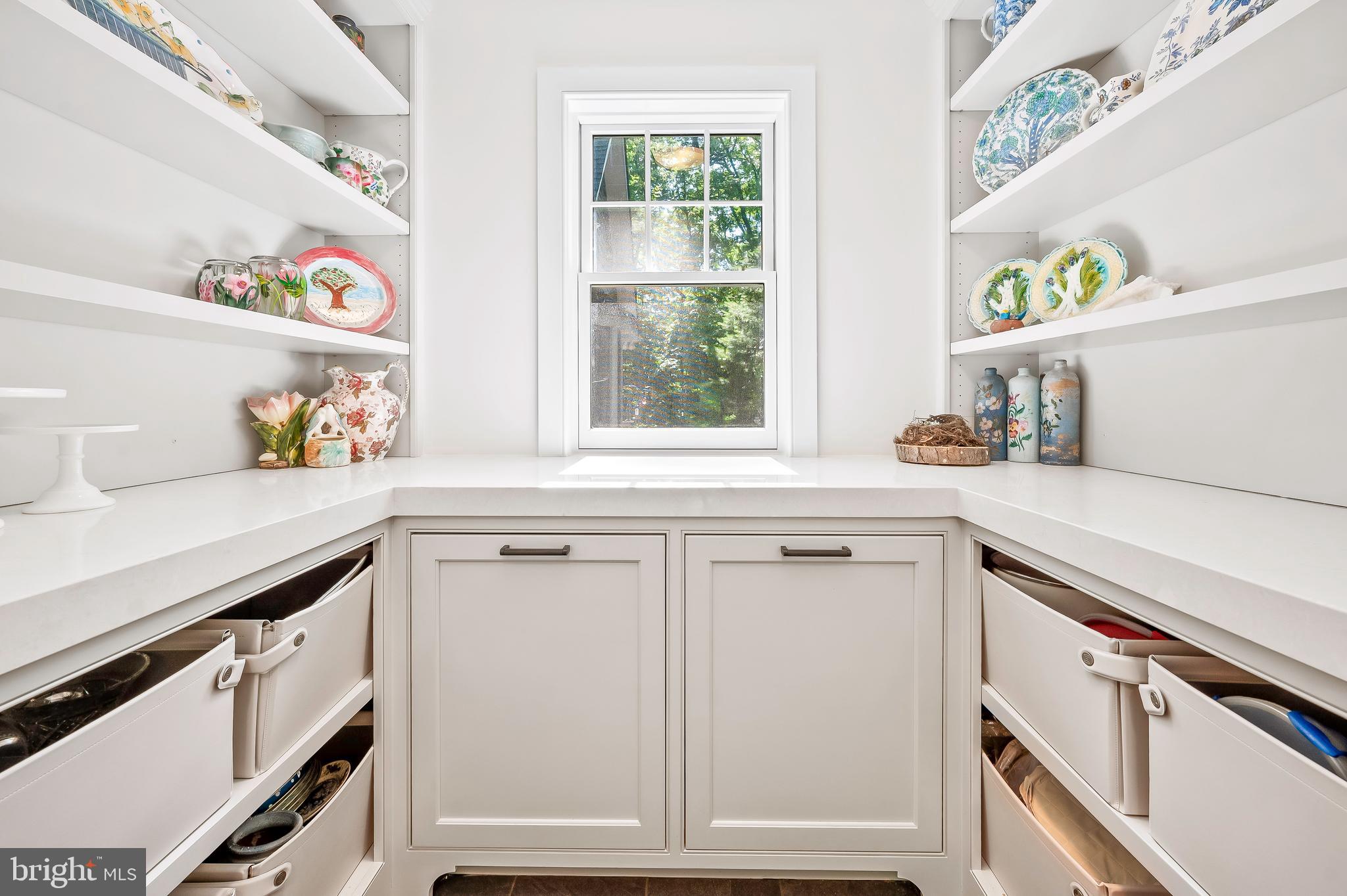 GREEN SPRING VALLEY - Residential