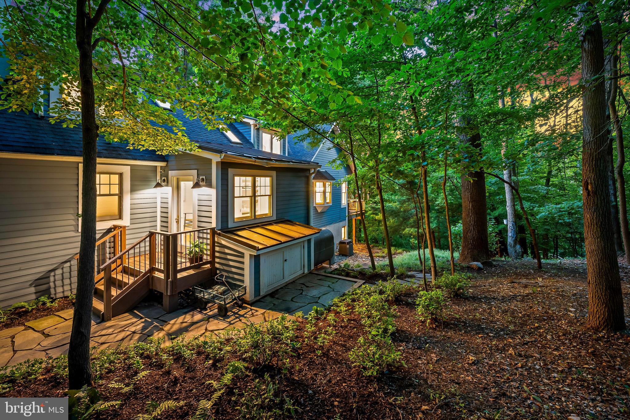 GREEN SPRING VALLEY - Residential